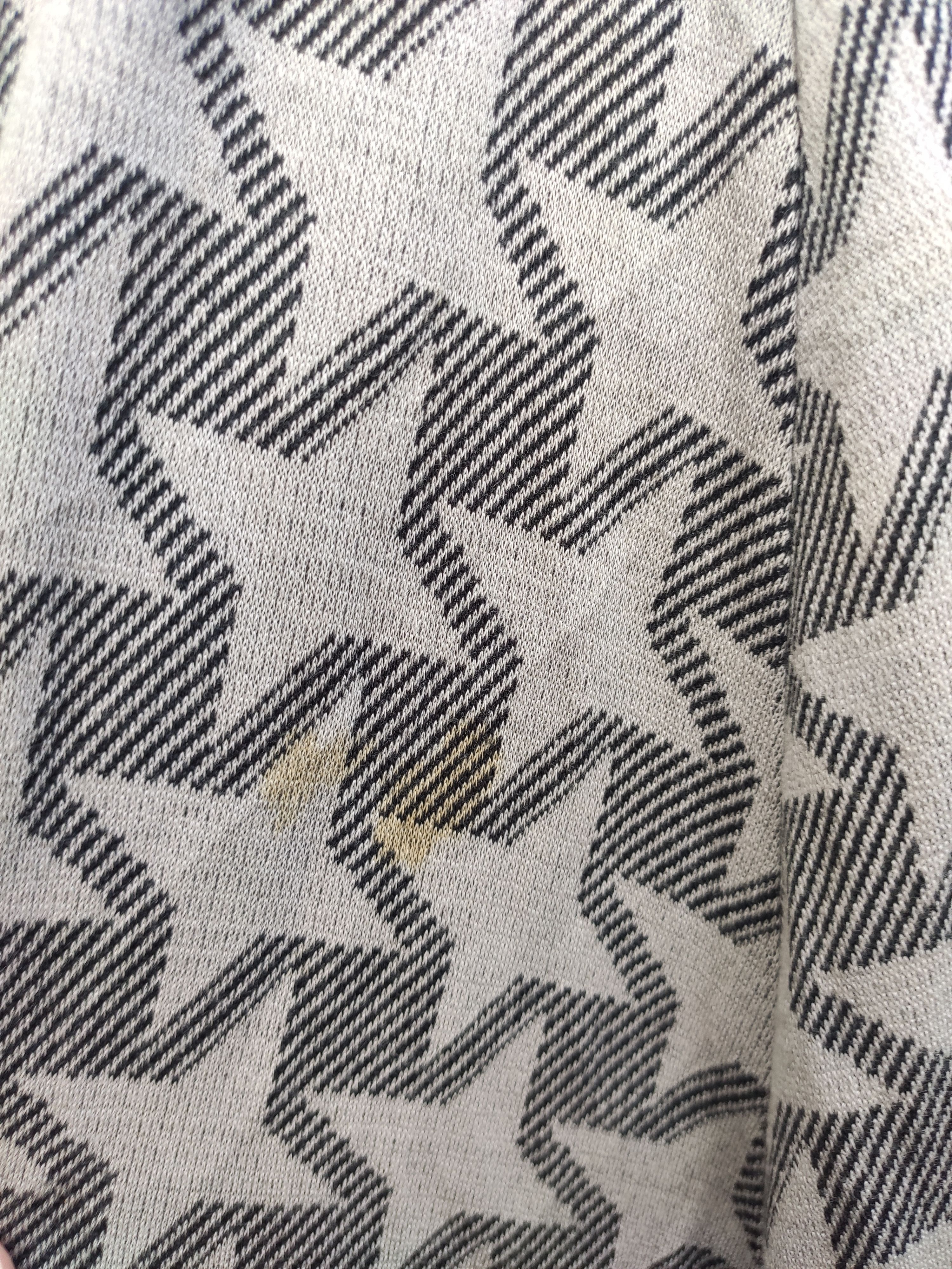 Designer Vintage Designer Norma Kamali Grey Skirt full print Size 29" - 5 Thumbnail
