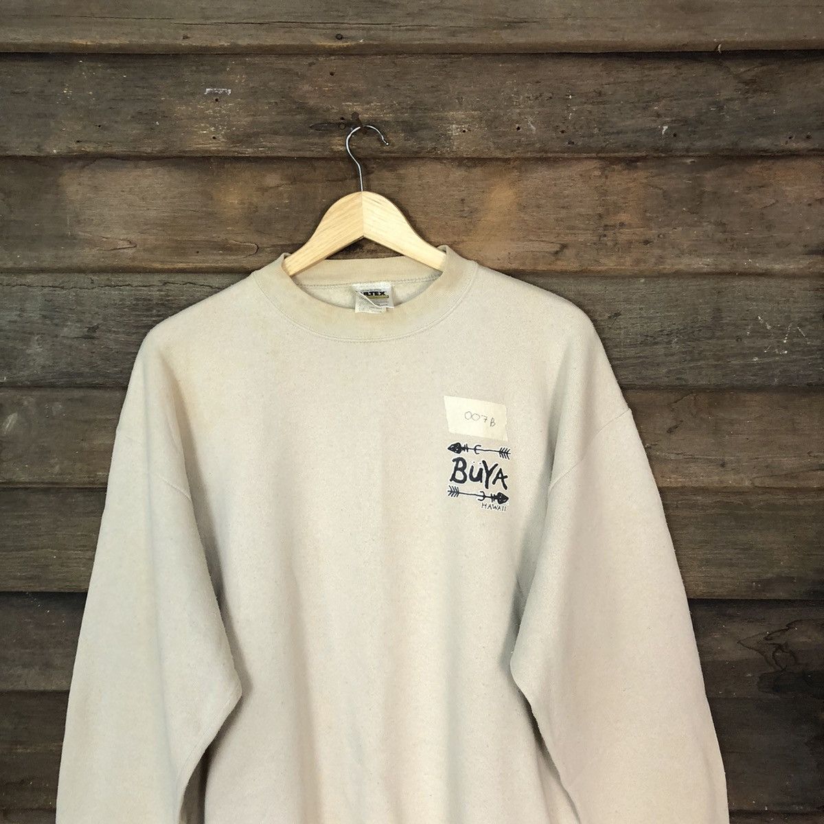 Tultex × Vintage Buya Hawaii Cream vintage Sweatshirt #007 Size US L / EU 52-54 / 3 - 6 Thumbnail