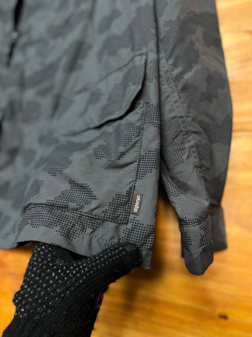 Japanese Brand DIGSNYC WORKWEAR OUTSHIRT JACKET CAMO SPACE GRAY Size US M / EU 48-50 / 2 - 8 Thumbnail