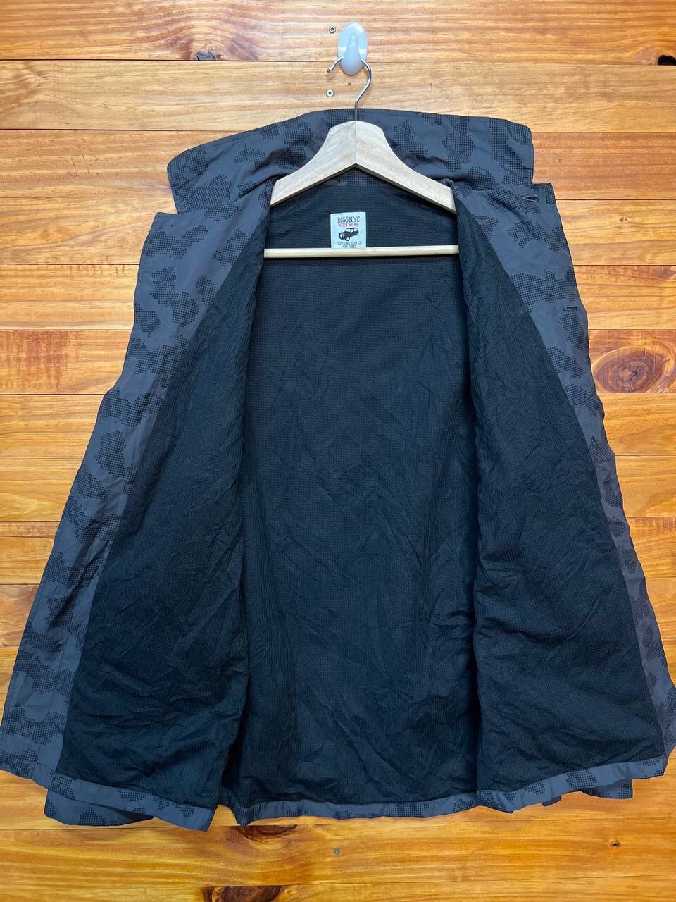Japanese Brand DIGSNYC WORKWEAR OUTSHIRT JACKET CAMO SPACE GRAY Size US M / EU 48-50 / 2 - 10 Thumbnail