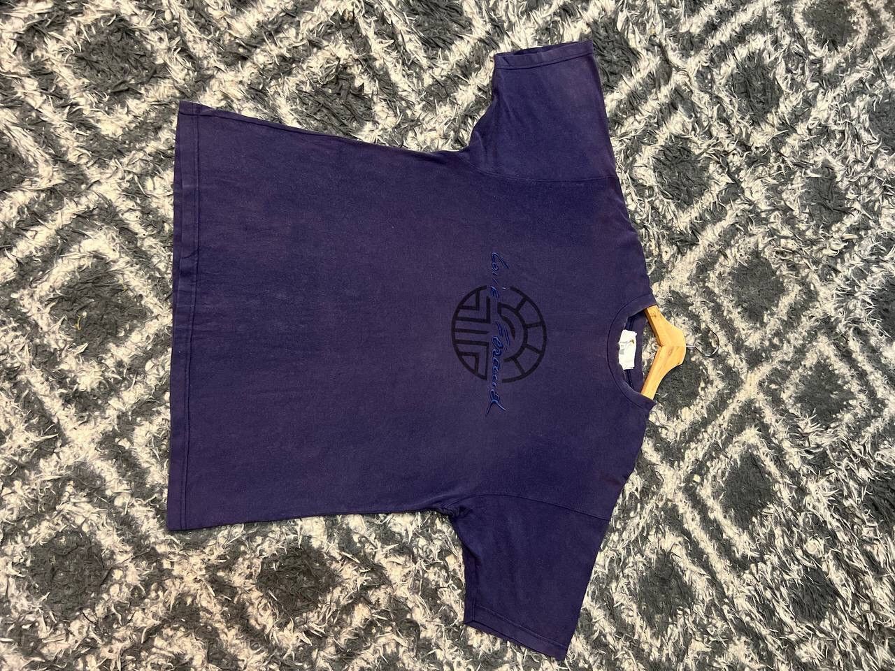 Vintage VINTAGE LOUIS FERAUD PARIS SPELLOUT TEES Size US L / EU 52-54 / 3 - 10 Thumbnail