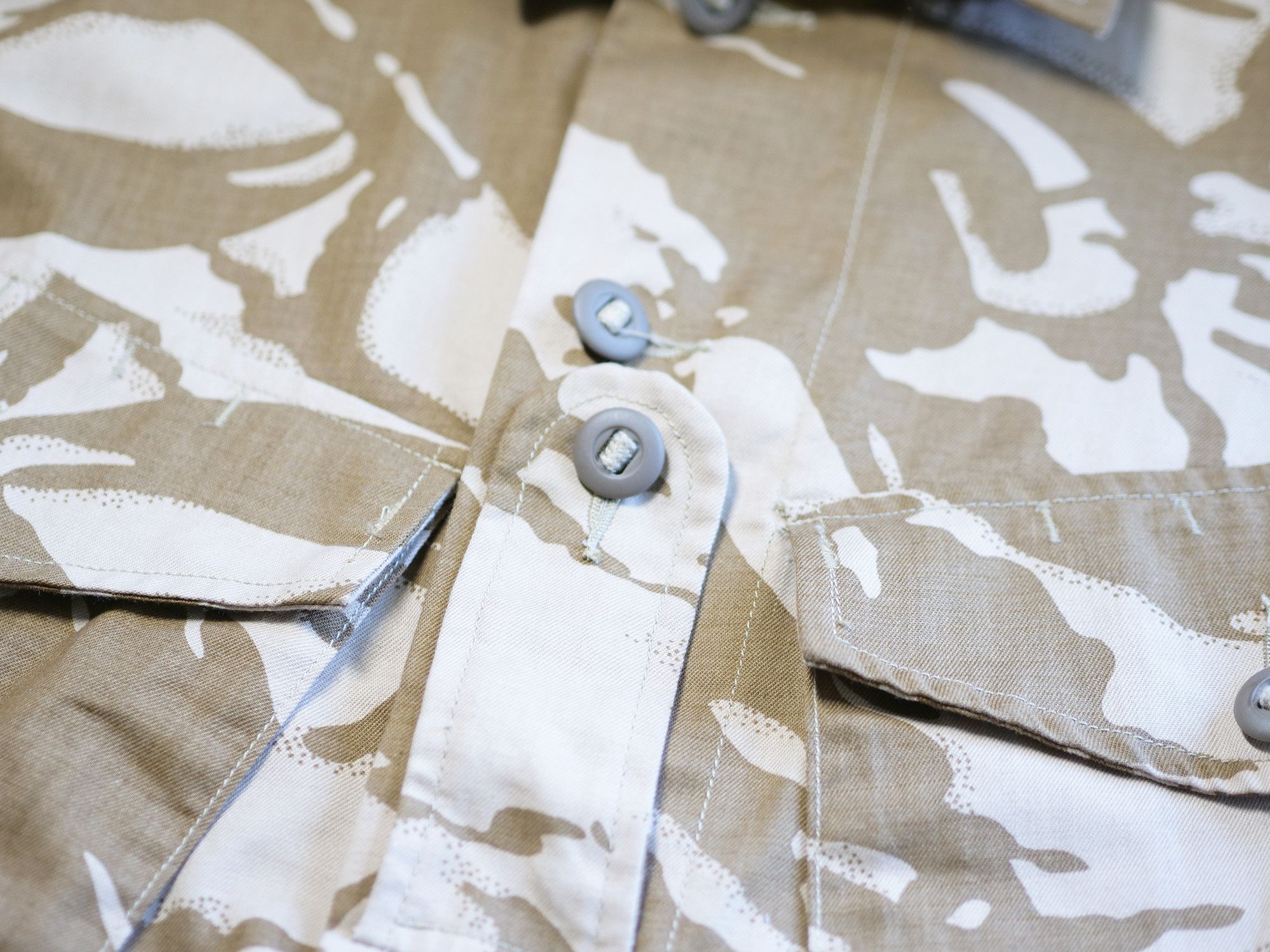 Vintage Military combat camo vintage jacket Size US M / EU 48-50 / 2 - 3 Thumbnail