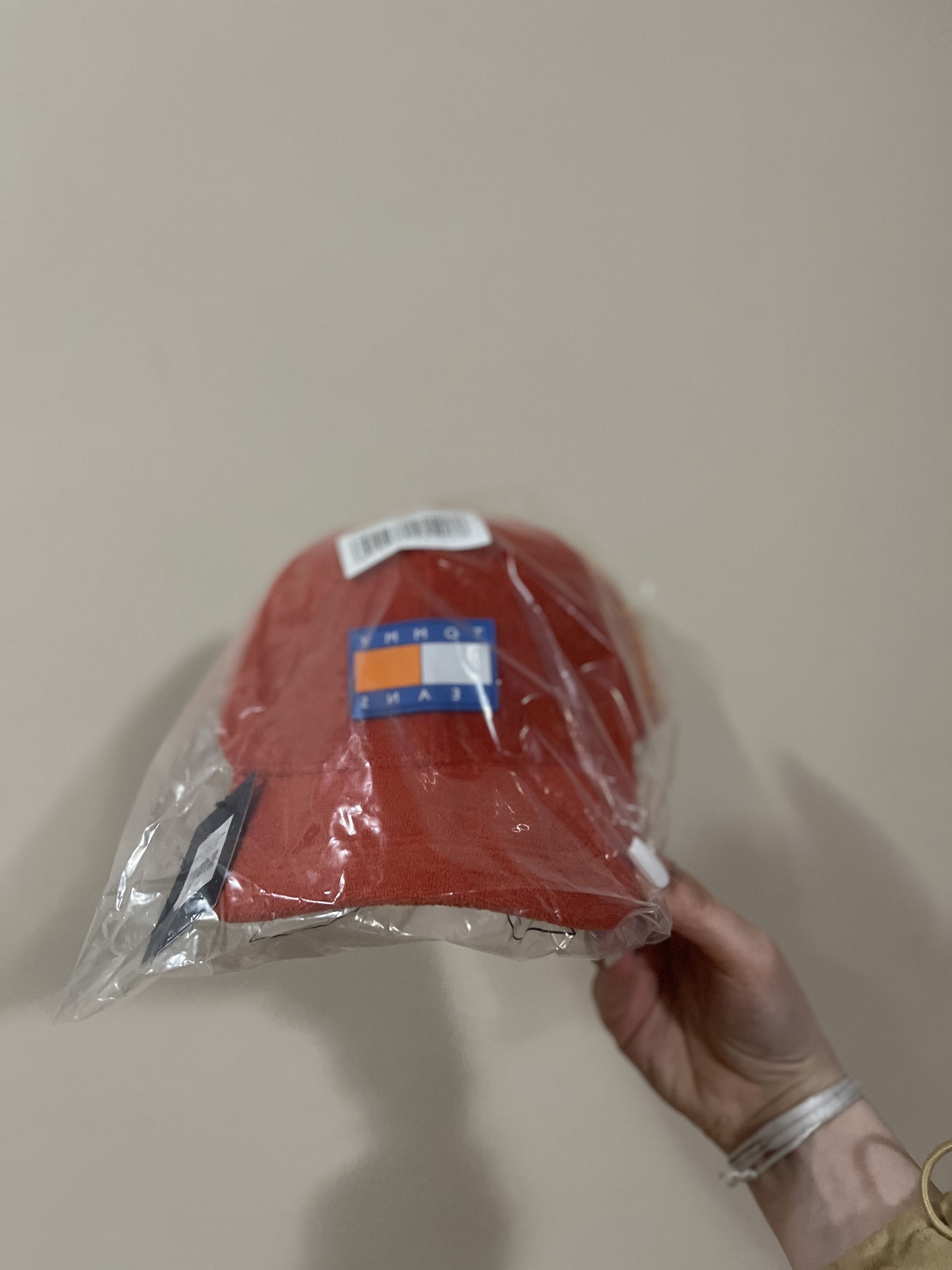 Tommy Hilfiger Tommy Hilfiger red unisex cap Size ONE SIZE - 4 Thumbnail