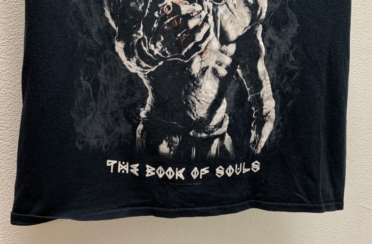 Iron Maiden Iron Maiden vintage rock band tee t-shirt book of souls L sz Size US L / EU 52-54 / 3 - 4 Thumbnail
