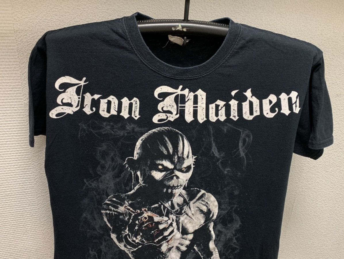Iron Maiden Iron Maiden vintage rock band tee t-shirt book of souls L sz Size US L / EU 52-54 / 3 - 2 Thumbnail