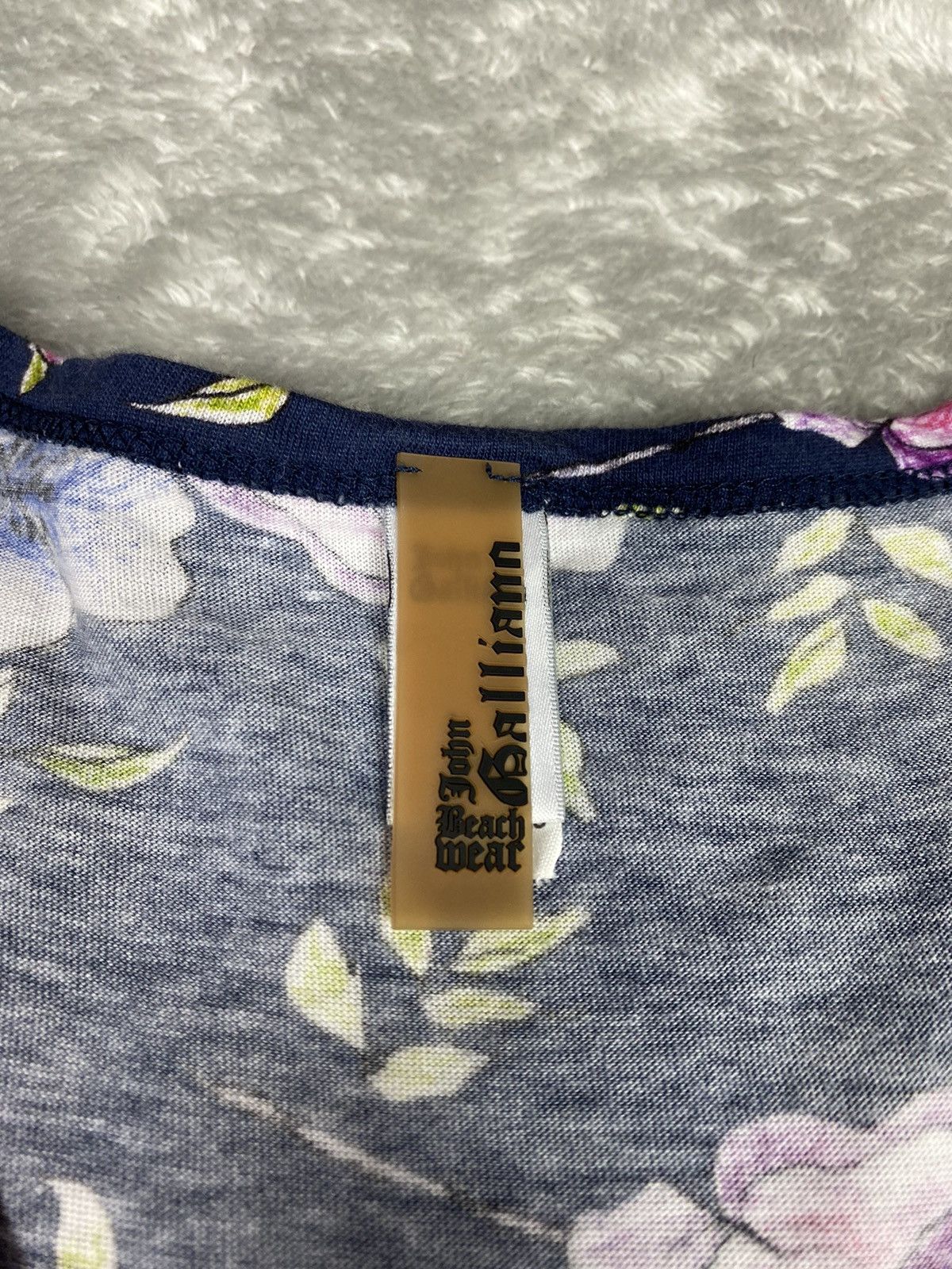 John Galliano John Galliano Flowers tee Size M / US 6-8 / IT 42-44 - 6 Thumbnail