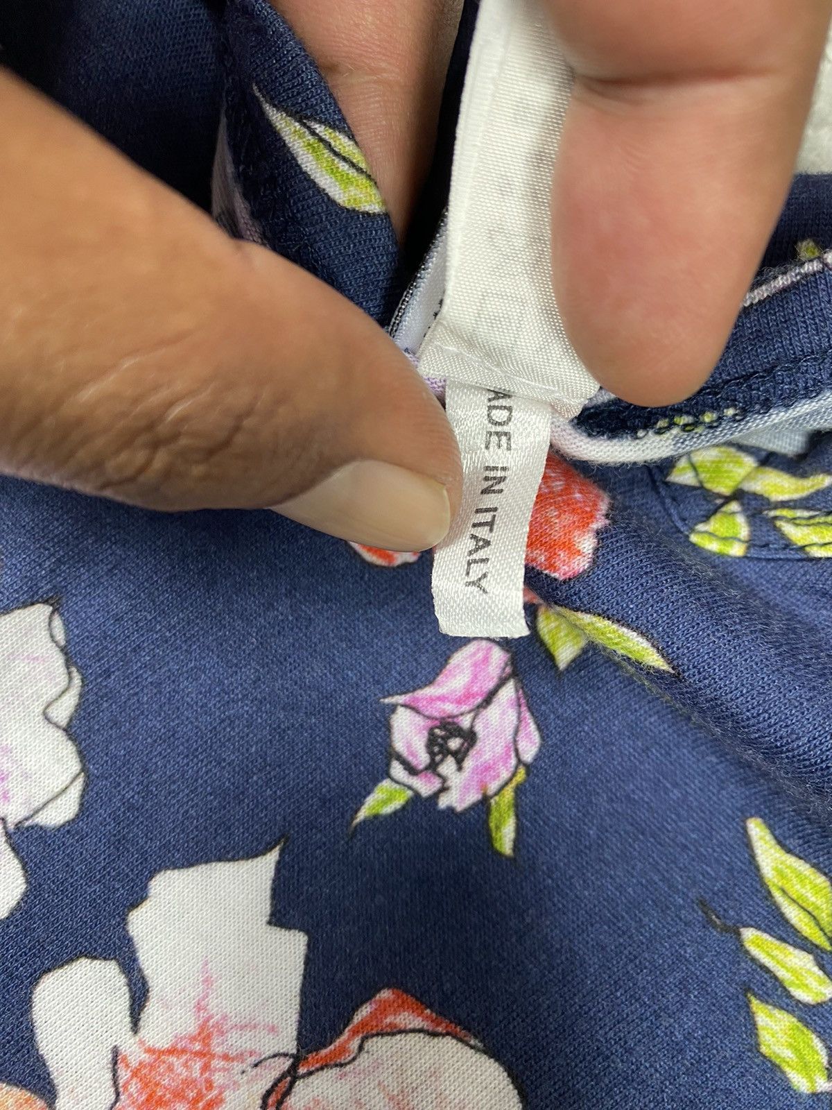 John Galliano John Galliano Flowers tee Size M / US 6-8 / IT 42-44 - 10 Thumbnail