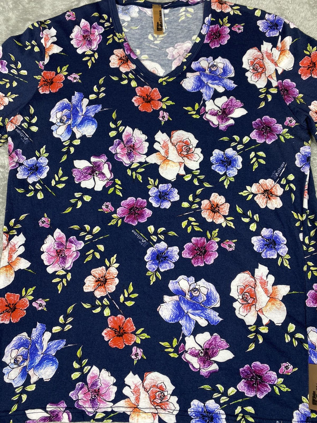 John Galliano John Galliano Flowers tee Size M / US 6-8 / IT 42-44 - 3 Thumbnail