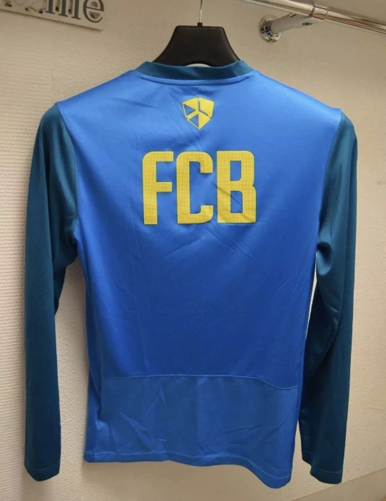 Nike Barcelona Nike soccer jersey longsleeve big logo S Size US S / EU 44-46 / 1 - 2 Thumbnail