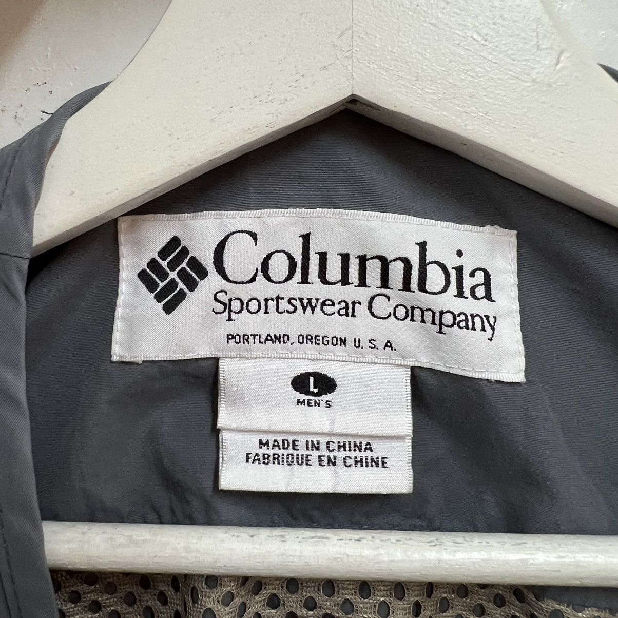 Columbia × Freemans Sporting Club 💥 COLUMBIA TACTICAL MULTI POCKET MESH TANK TOP VEST Size US L / EU 52-54 / 3 - 8 Thumbnail