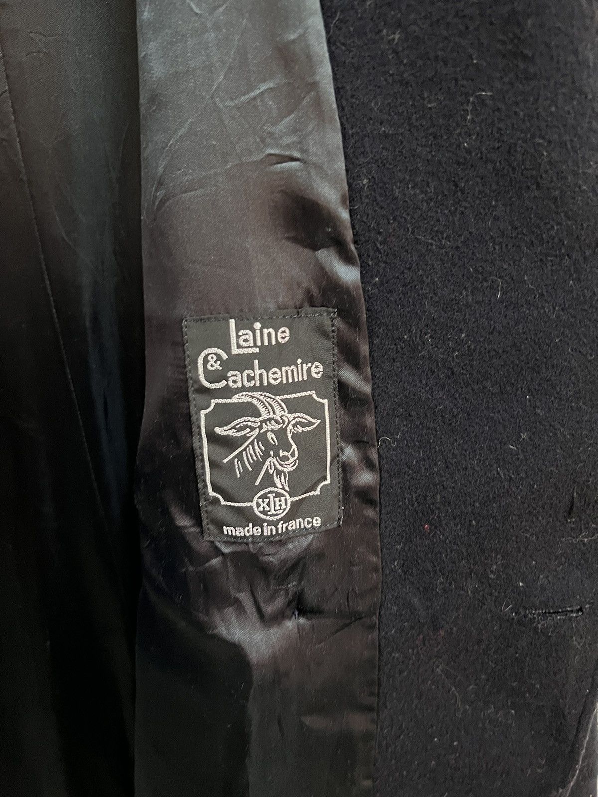 Autumn Cashmere Saint Honere Paris cashmere wool overcoat made in France Size US S / EU 44-46 / 1 - 8 Thumbnail