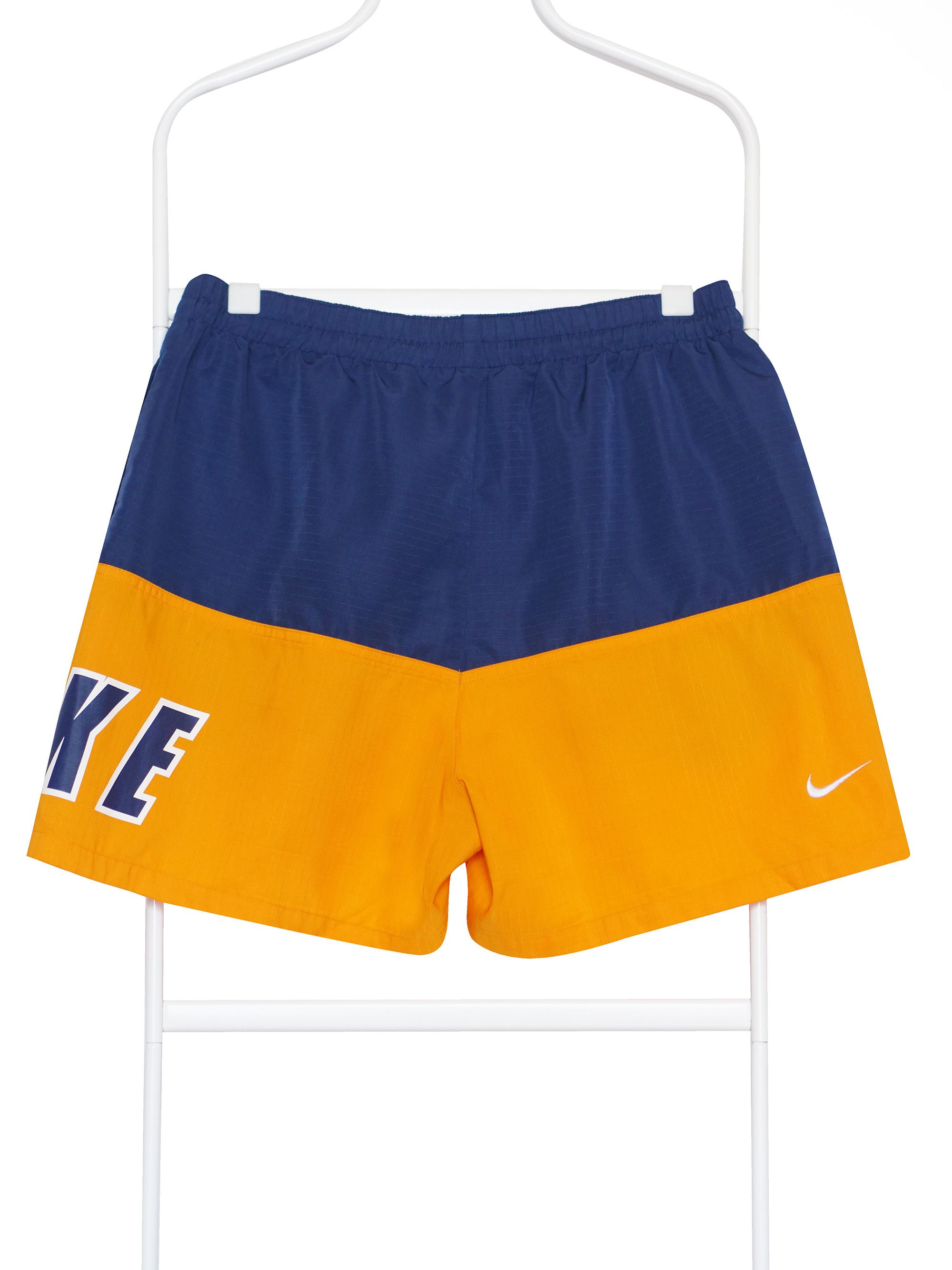 Nike Nike vintage 90s shorts Size US 34 / EU 50 - 1 Thumbnail