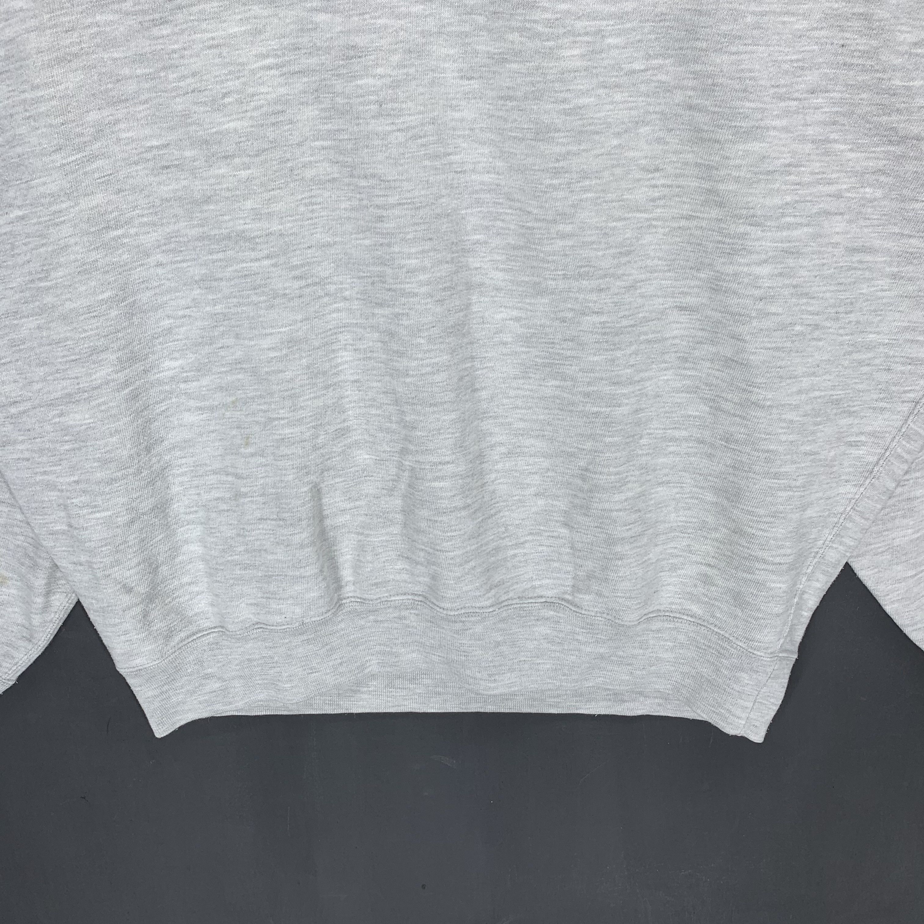 Champion Vintage Champion Products Crew Neck Sweatshirts #3028-73 Size US L / EU 52-54 / 3 - 3 Thumbnail