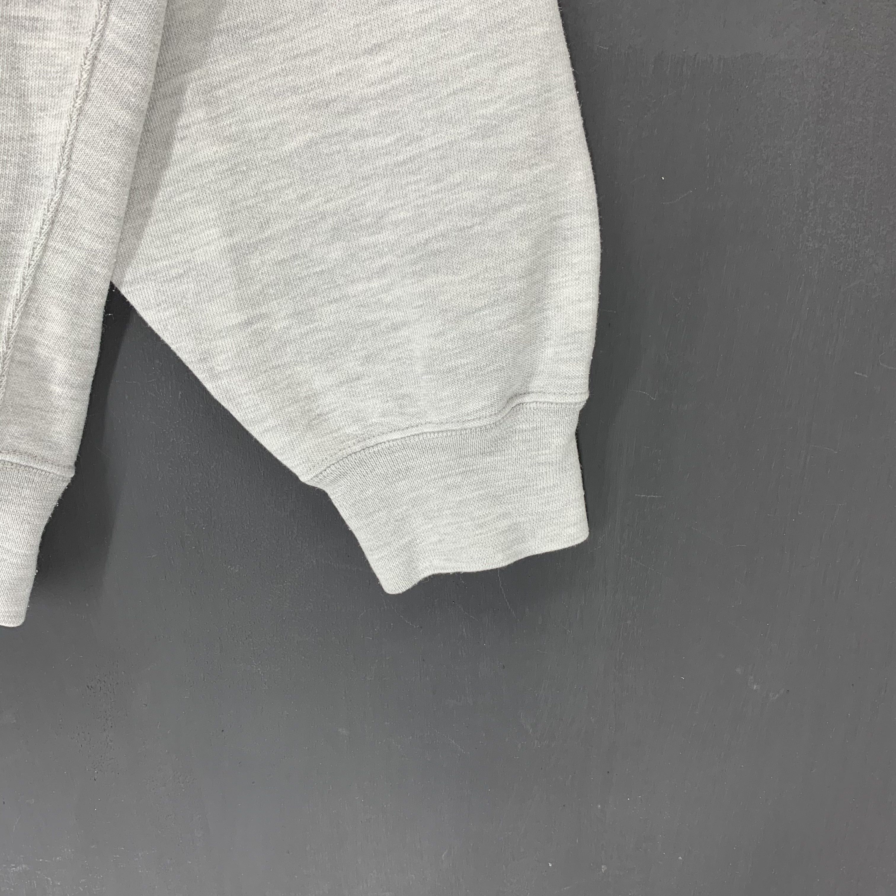Champion Vintage Champion Products Crew Neck Sweatshirts #3028-73 Size US L / EU 52-54 / 3 - 4 Thumbnail