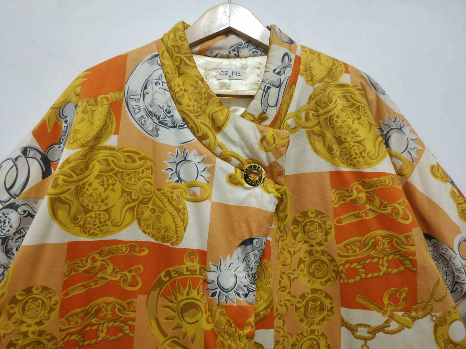 Celine 90'S Vintage Celine Puffer Baroque Chain Coat Jacket Size L / US 10 / IT 46 - 4 Thumbnail