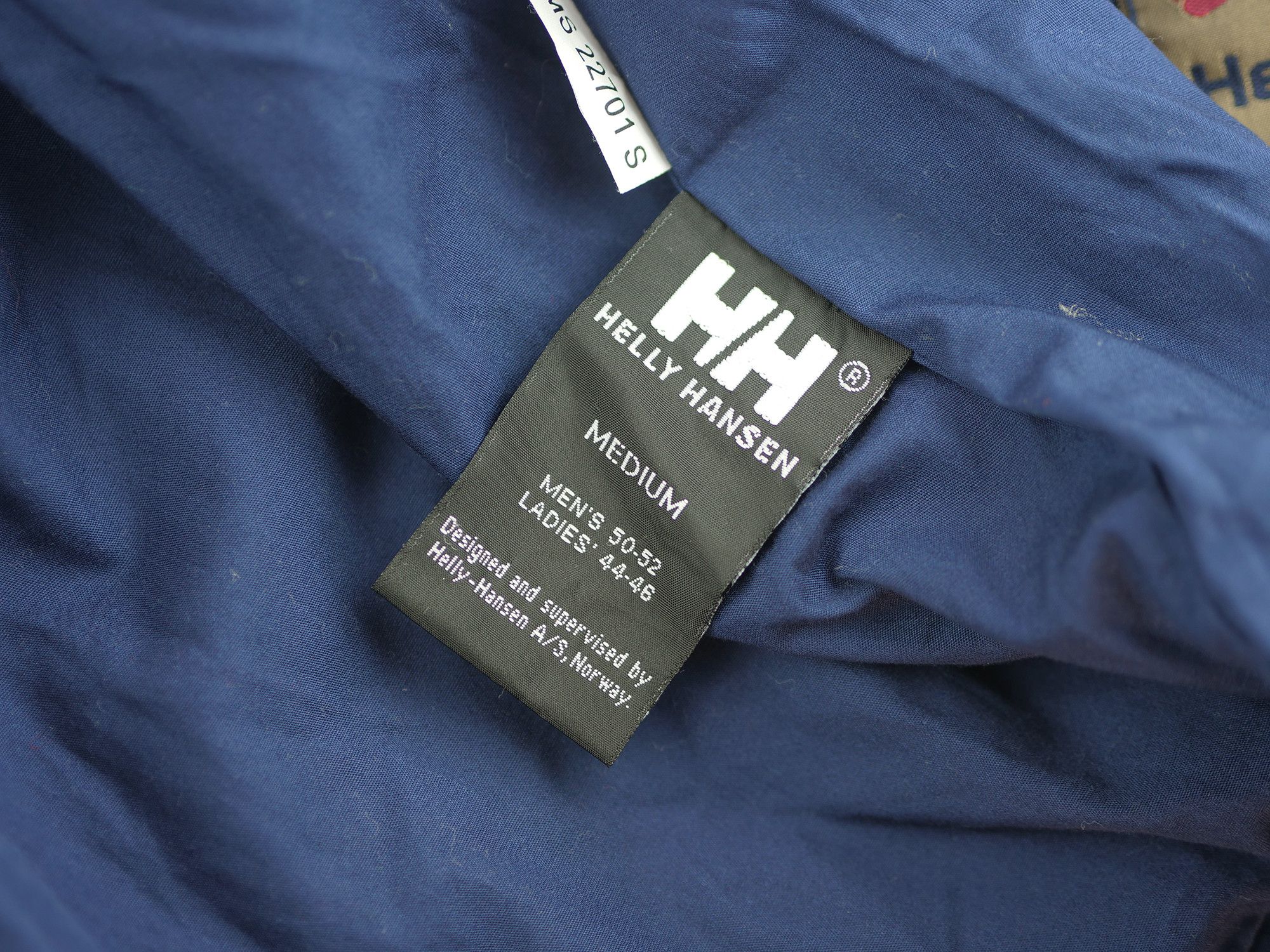 Helly Hansen Helly Hansen vintage tactical jacket Size US M / EU 48-50 / 2 - 6 Thumbnail