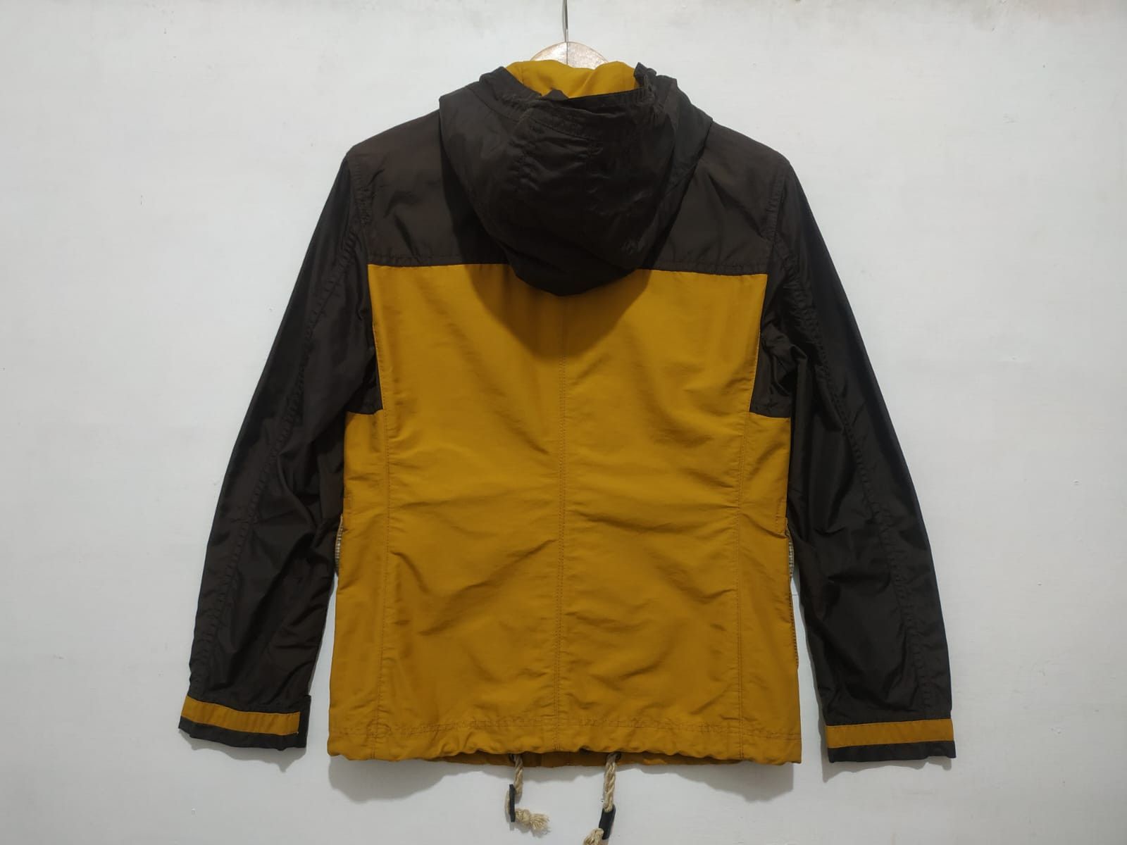 Burberry Vintage Burberry Black Label (Japan Market) Size US S / EU 44-46 / 1 - 5 Thumbnail