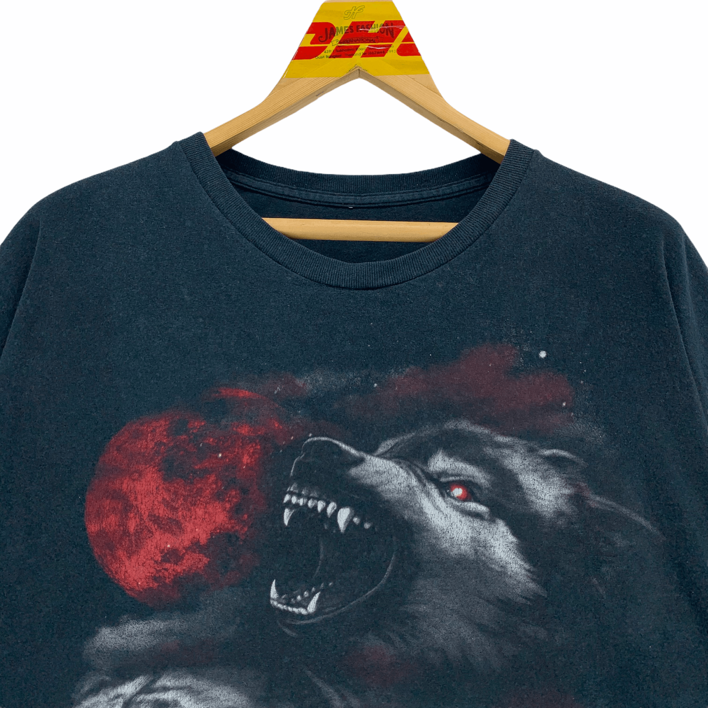Vintage Vintage Werewolf Big Graphic Tees Size XXXL #3093-114 Size US XXL / EU 58 / 5 - 2 Thumbnail