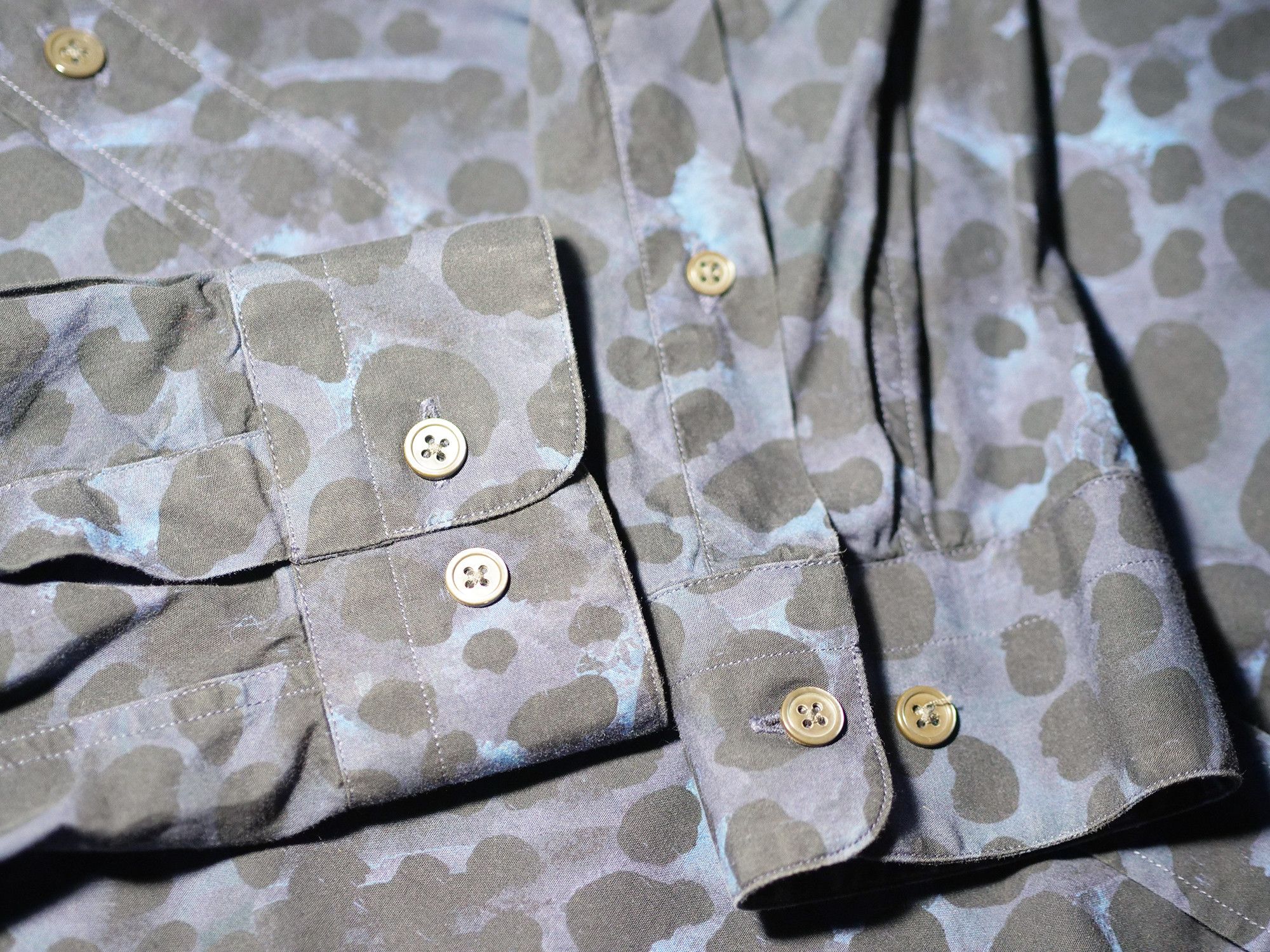 Acne Studios Acne Studios Isherwood Animal AW13 shirt Size US M / EU 48-50 / 2 - 8 Thumbnail