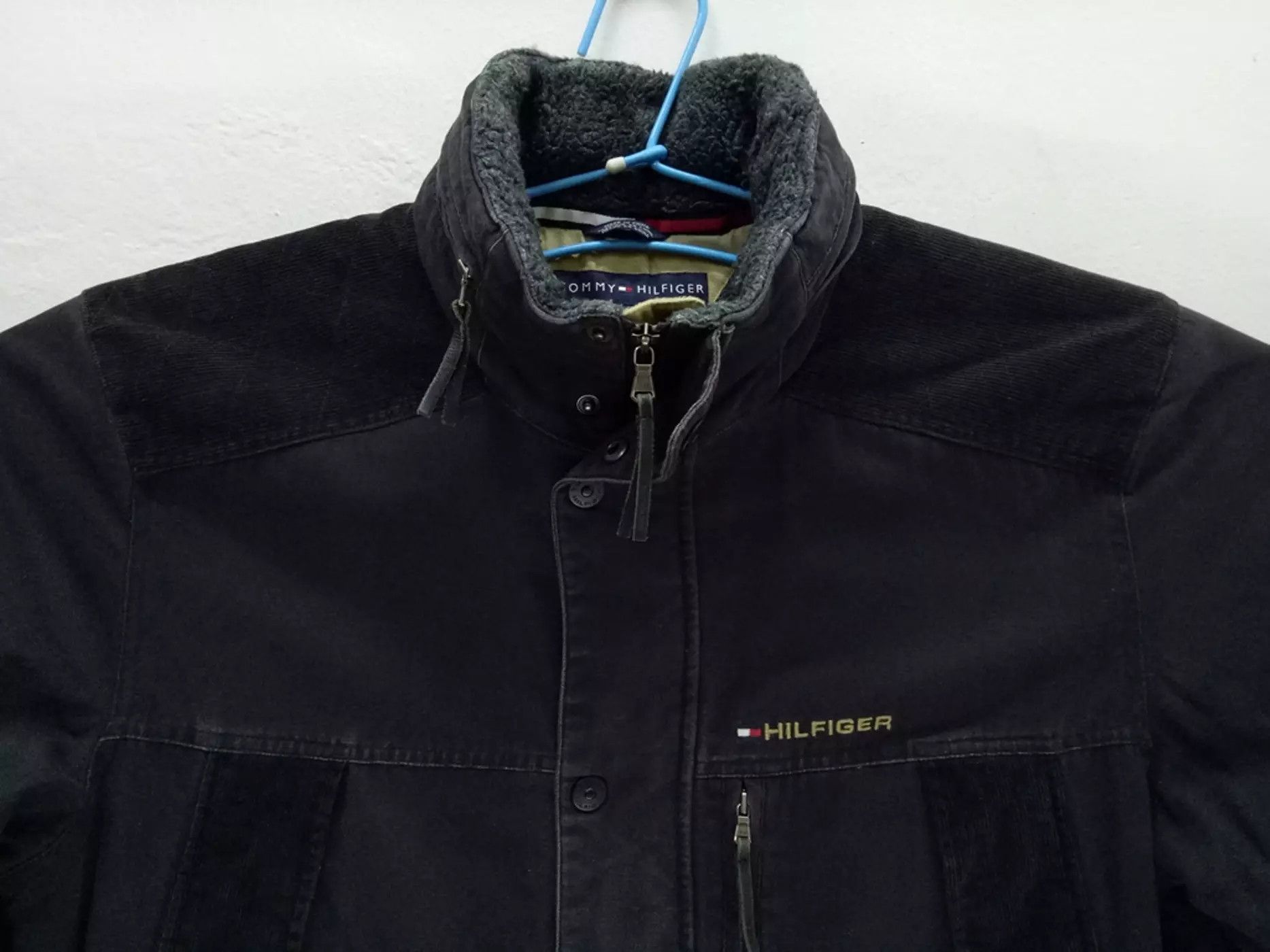 Tommy Hilfiger 🔥🔥🔥Tommy Hilfiger Zip Up Corduroy Denim Jacket Rare Size US L / EU 52-54 / 3 - 2 Thumbnail