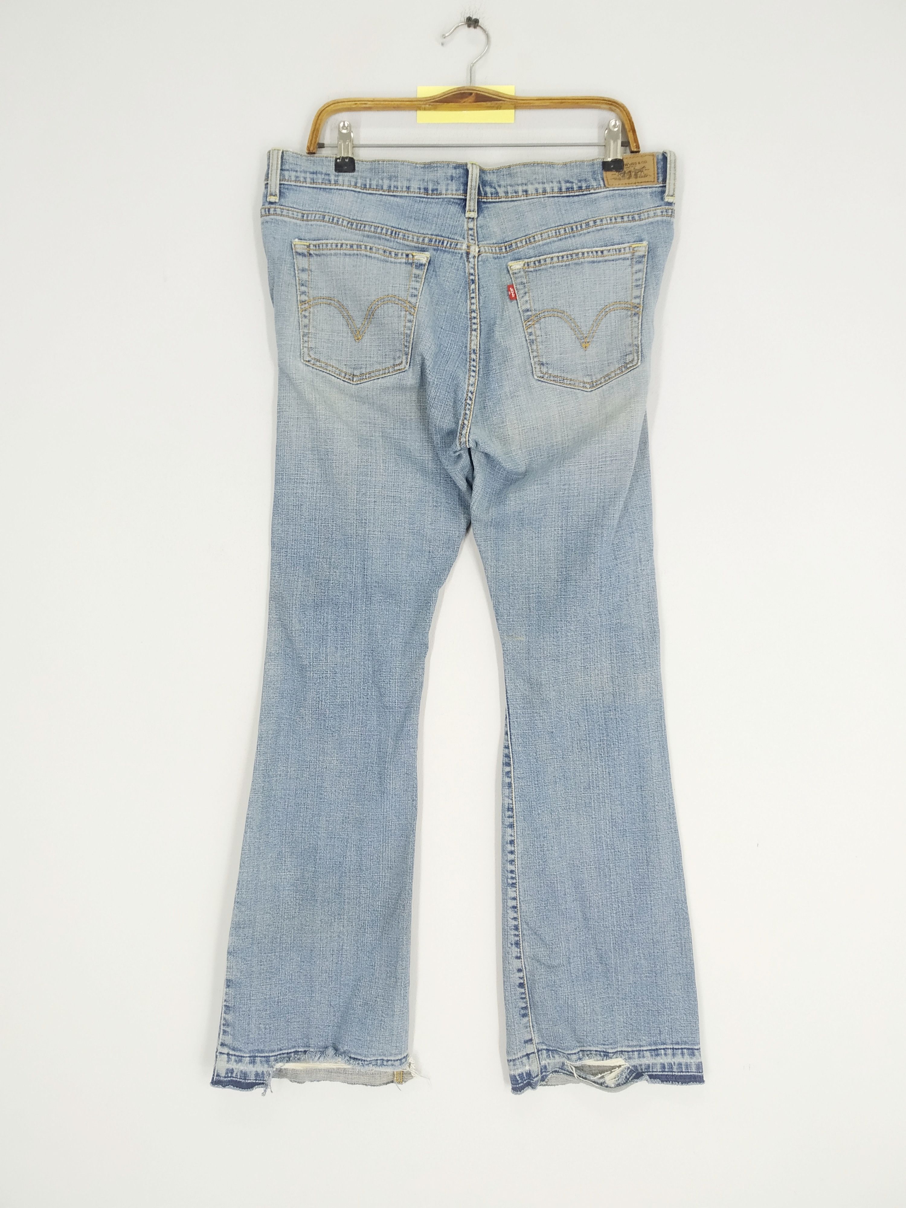 Jean Size 36 Vintage Levi's 515 Boot Cut Ladies Denim Jeans Size US 36 / EU 52 - 2 Thumbnail
