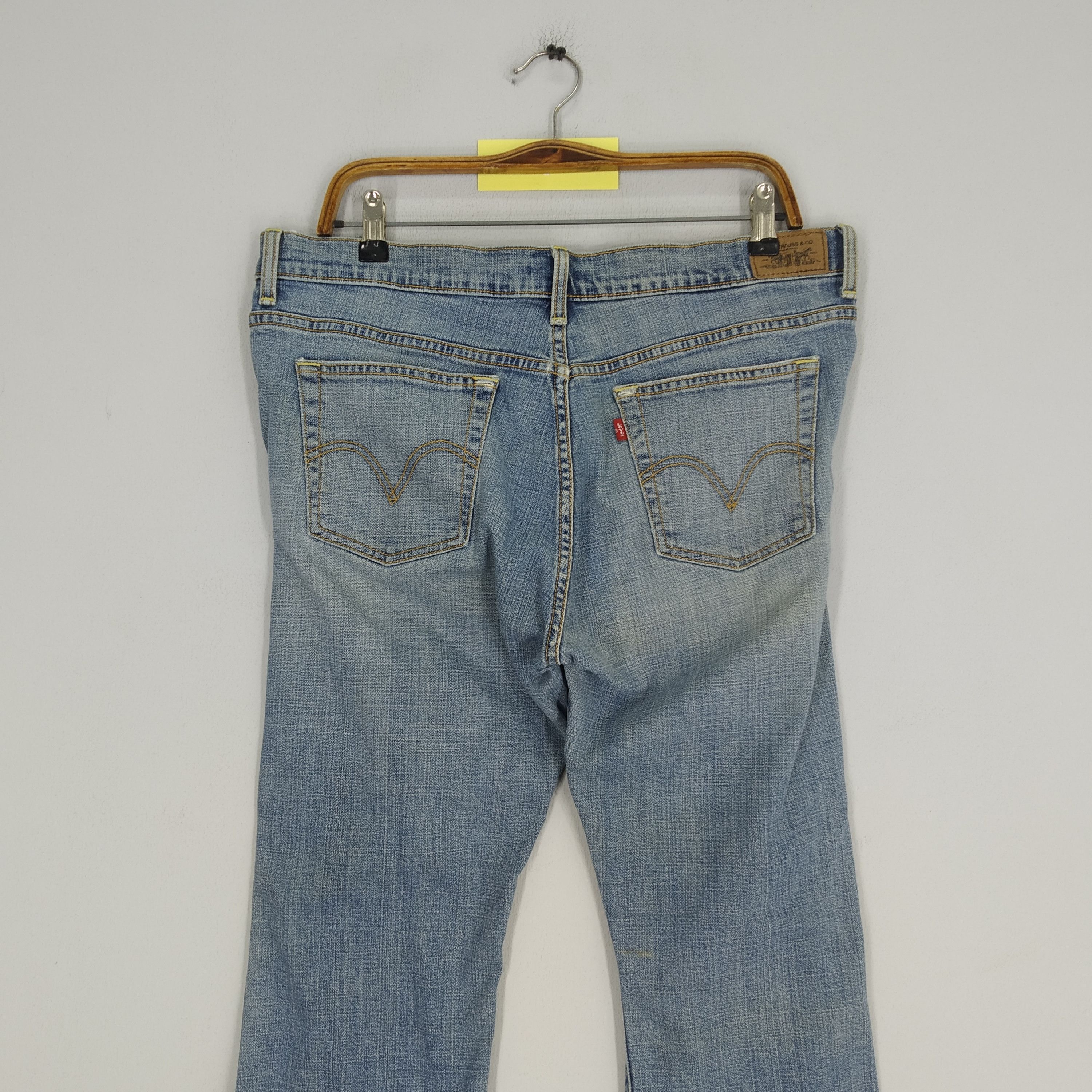 Jean Size 36 Vintage Levi's 515 Boot Cut Ladies Denim Jeans Size US 36 / EU 52 - 4 Thumbnail