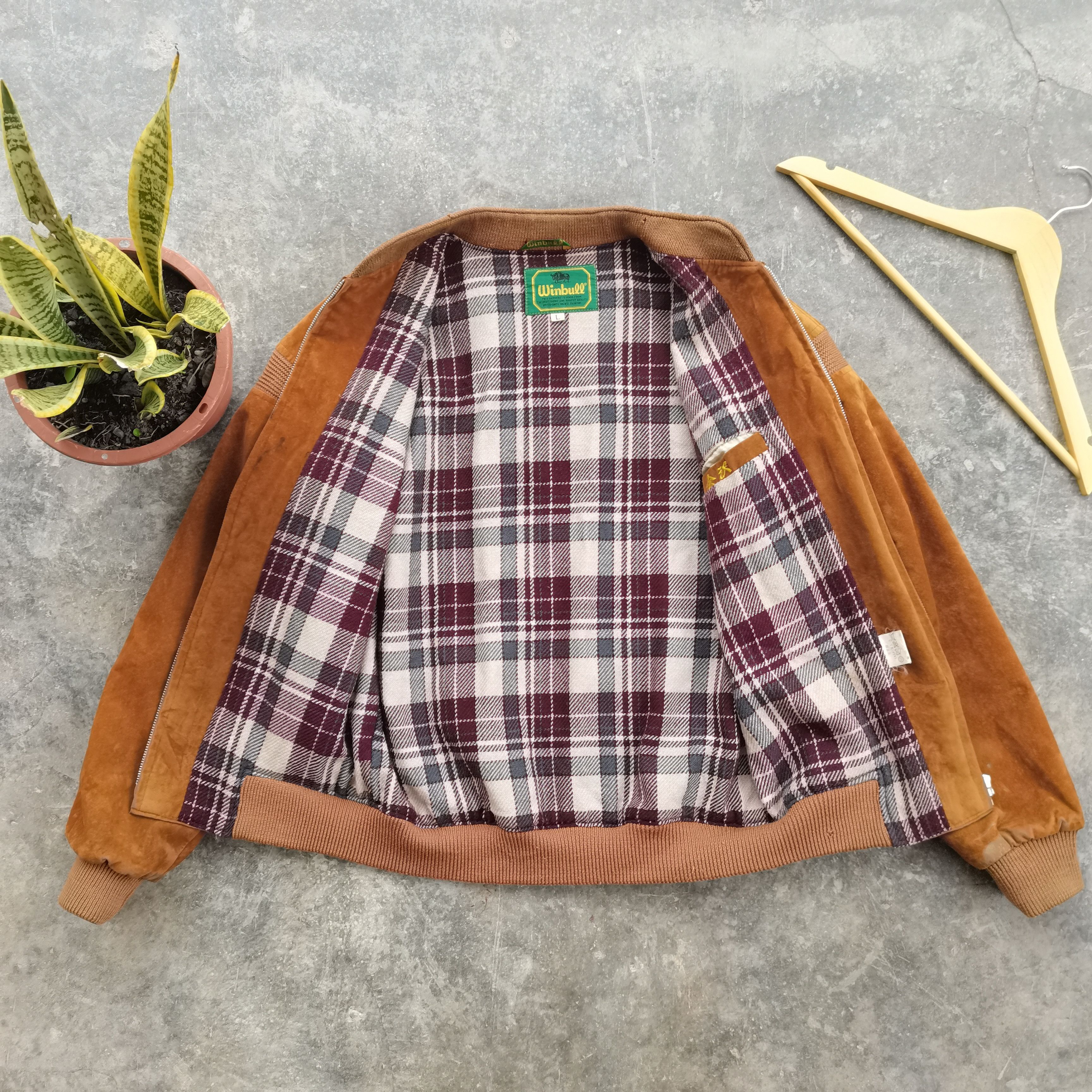 Japanese Brand Vintage🔥WINBULL Velvet Bomber Style Jacket Size US L / EU 52-54 / 3 - 5 Thumbnail
