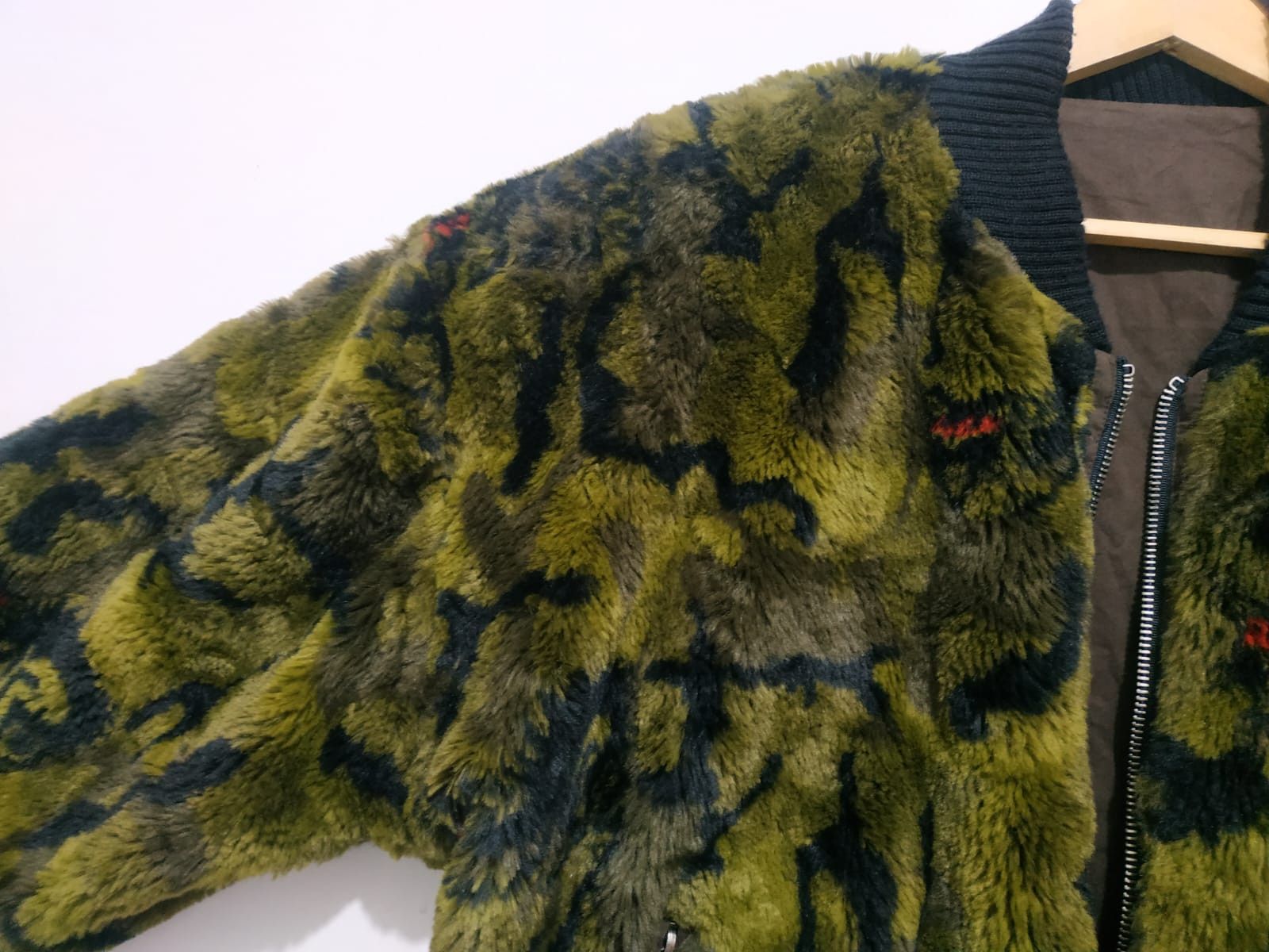 Calugi e Gianelli Late 80's/ 90's Calugi E Gianelli Reversible Fur Bomber Size US M / EU 48-50 / 2 - 18 Thumbnail