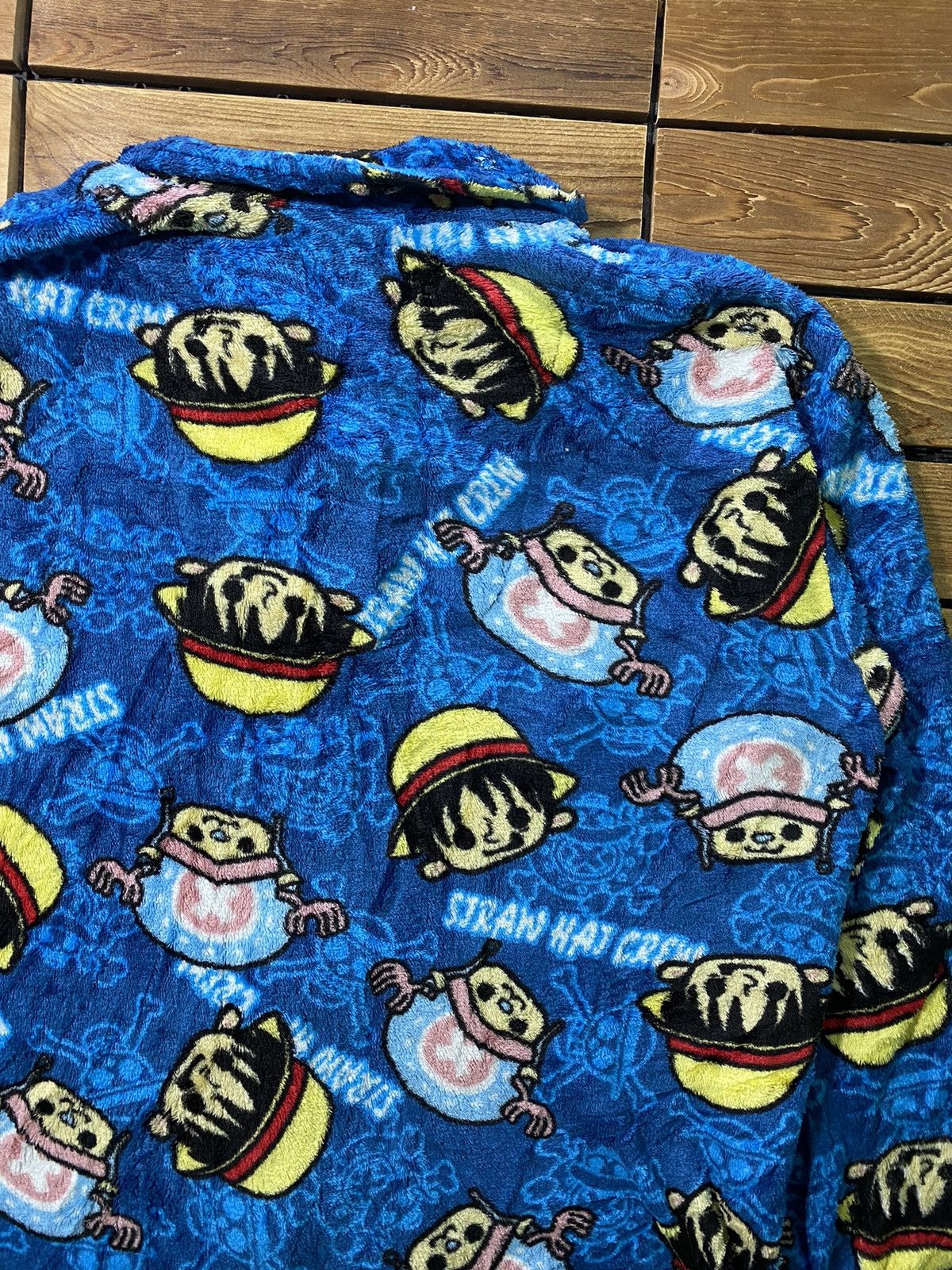 Anime × One Piece × Vintage Vintage One Piece All Over fleece Button Up Size M Size US M / EU 48-50 / 2 - 5 Thumbnail