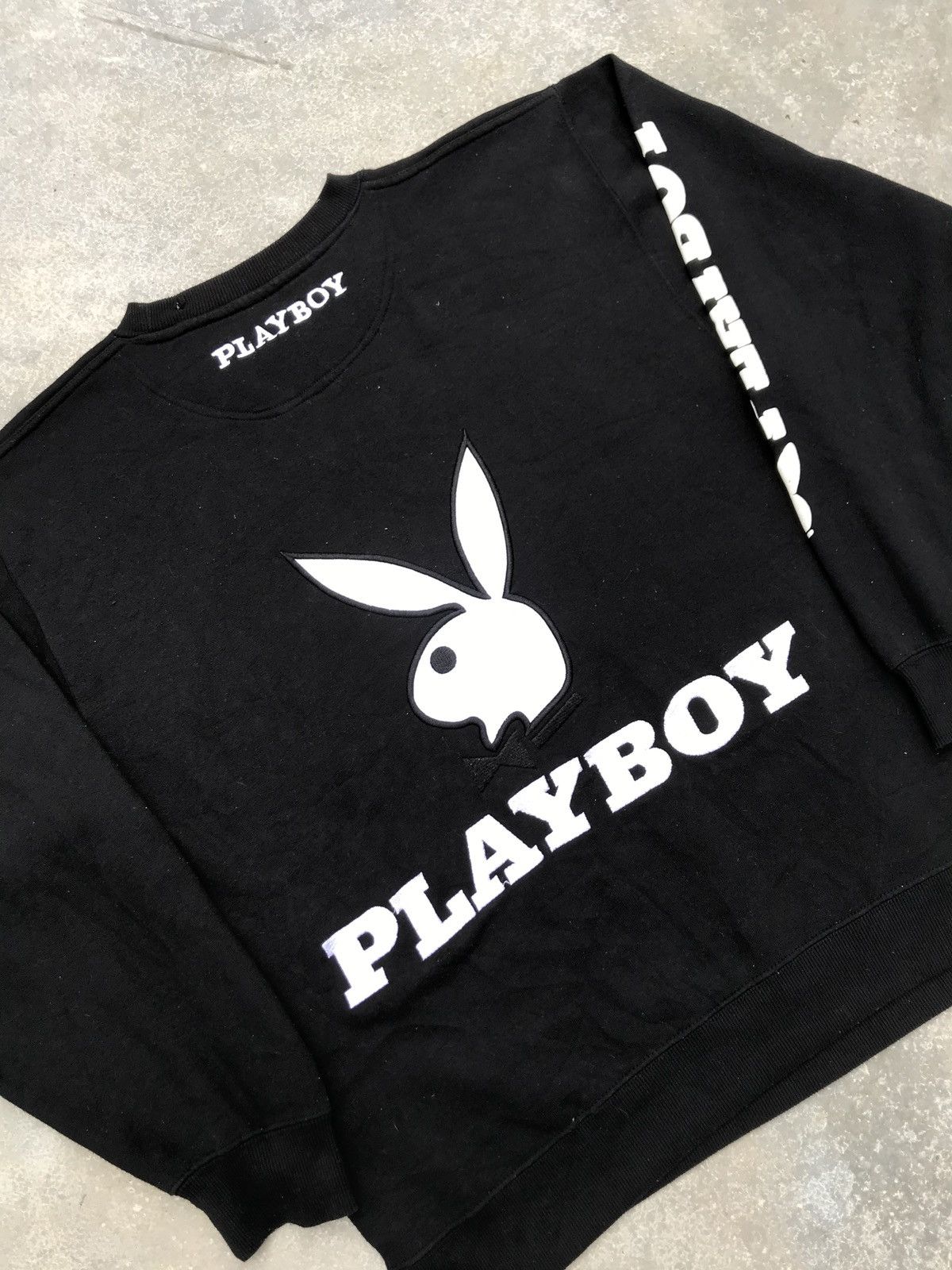 Playboy 💥RARE💥Vintage 90s Spellout PLAYBOY Bunny Black Jumper Sz L Size US L / EU 52-54 / 3 - 8 Thumbnail