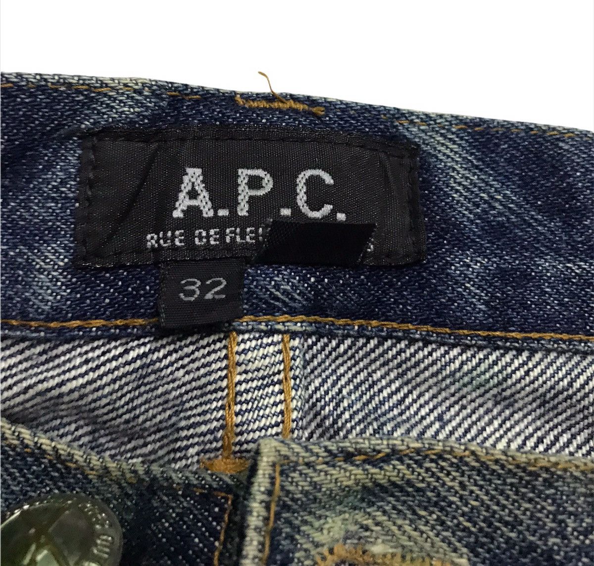 A.P.C. Vintage A.P.C distressed selvedge denim jeans Size US 30 / EU 46 - 2 Thumbnail