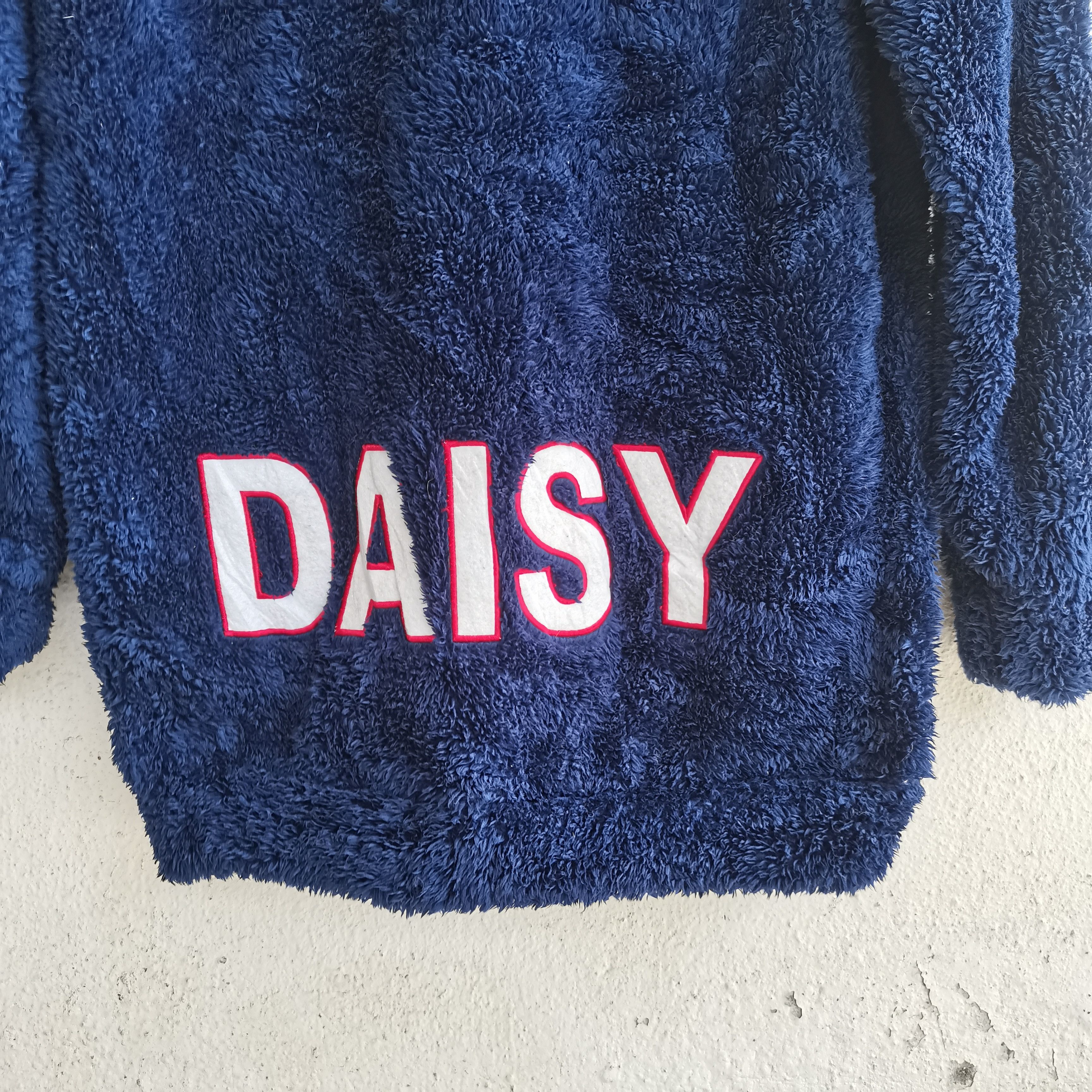 Disney × Vintage Vintage Daisy Duck Mohair/Fleece Sweatshirt Size US L / EU 52-54 / 3 - 7 Thumbnail