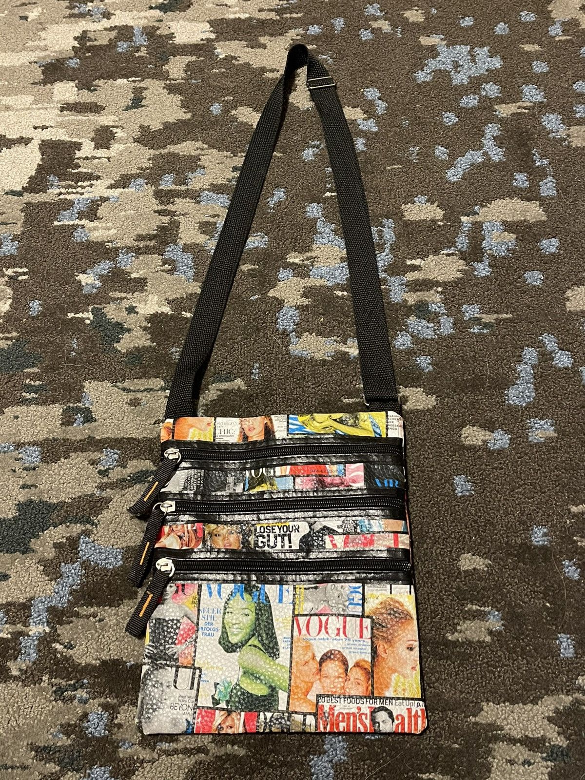 Vintage Vintage Vogue Bag Size ONE SIZE - 1 Thumbnail