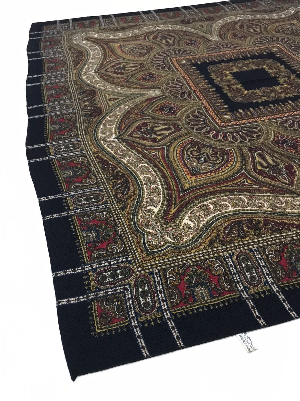Liberty VINTAGE LIBERTY WOOL PAISLEY SCARF Size ONE SIZE - 4 Thumbnail