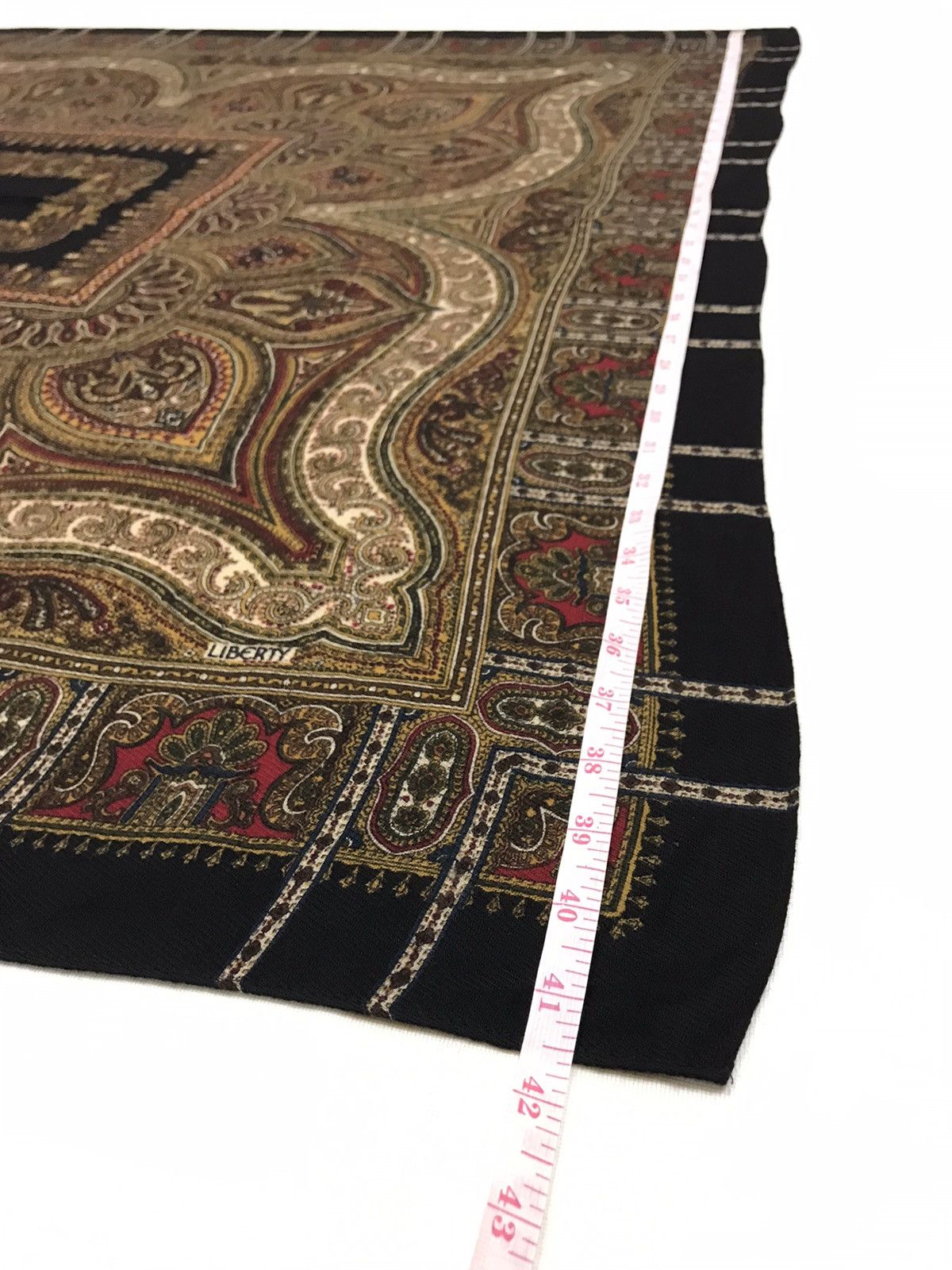 Liberty VINTAGE LIBERTY WOOL PAISLEY SCARF Size ONE SIZE - 7 Thumbnail