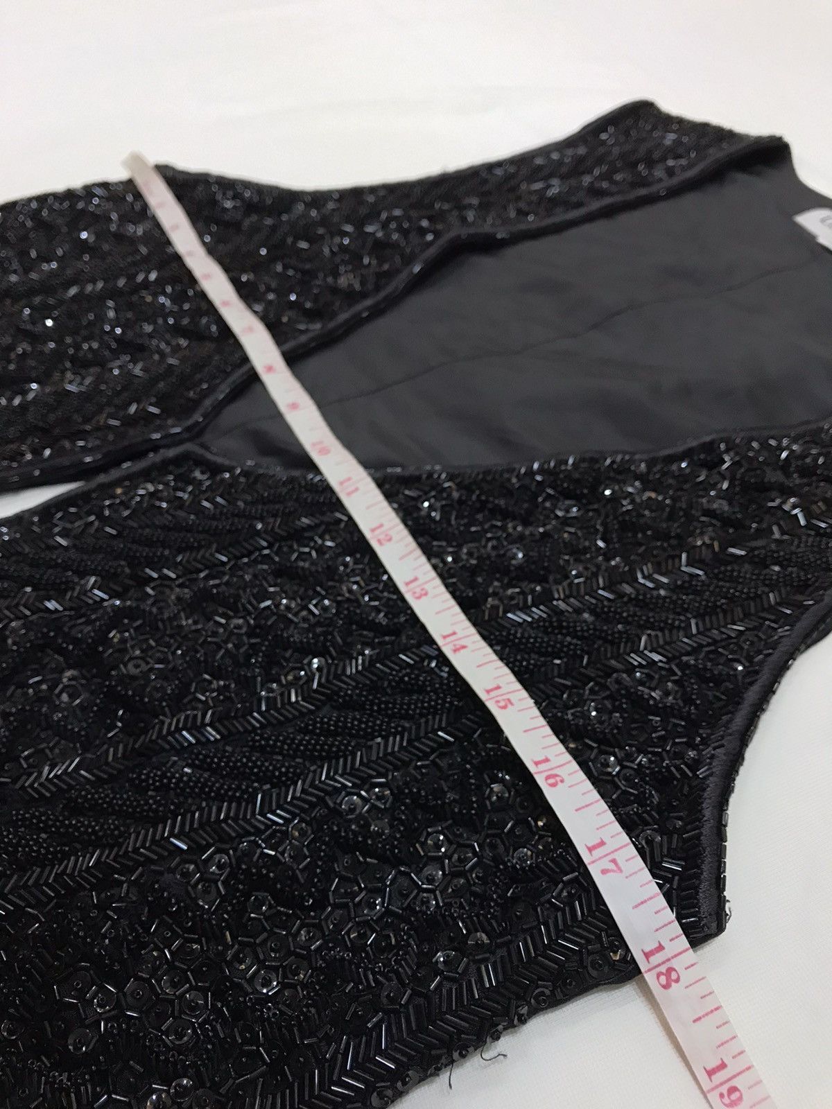 Louis Feraud LOUIS FERAUD PARIS BEADS VEST Size 36S - 6 Thumbnail