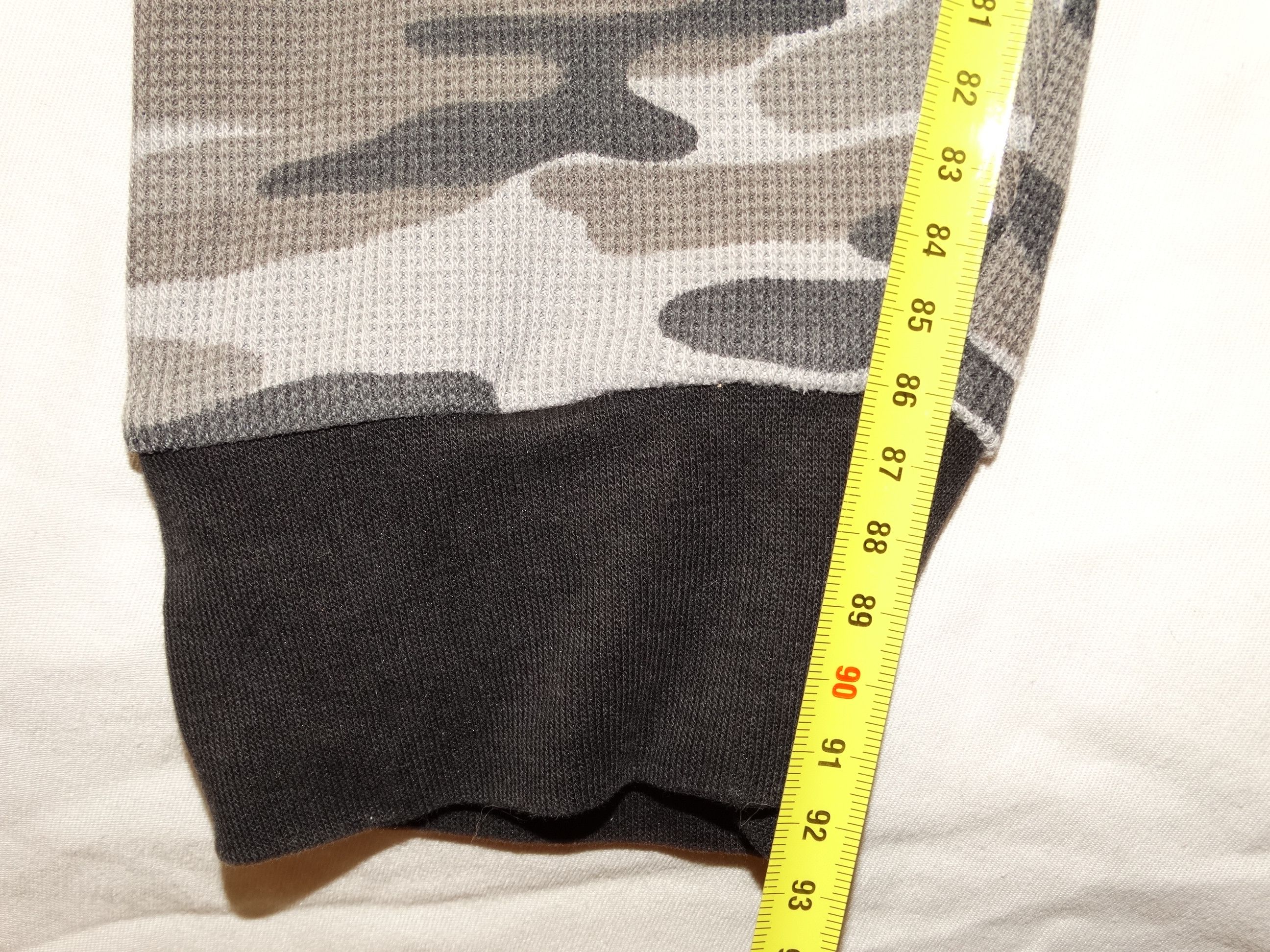 Uniqlo E18 UNIQLO camo legging under short pant sport w29 to w36 Size US 32 / EU 48 - 3 Thumbnail
