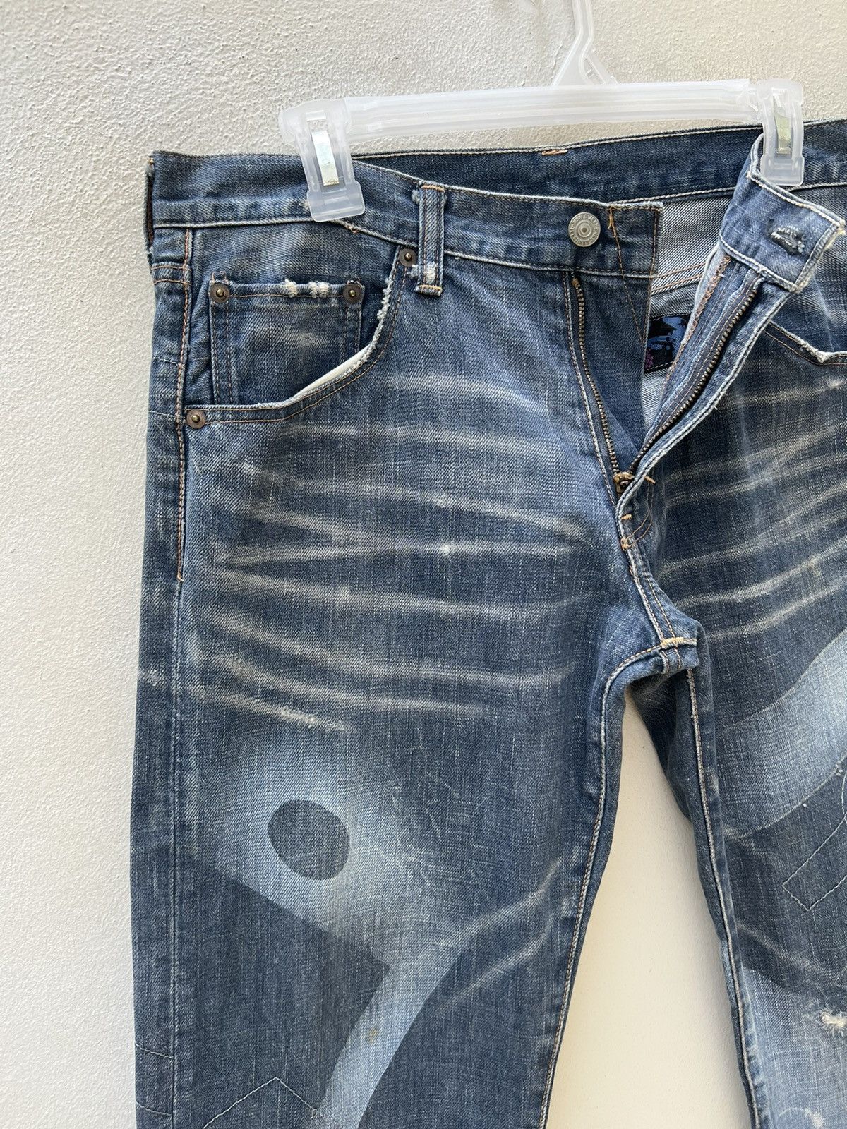 Vintage Vintage RNA Japan Reconstructed Rips Distressed Denim Jeans Size US 31 - 8 Thumbnail