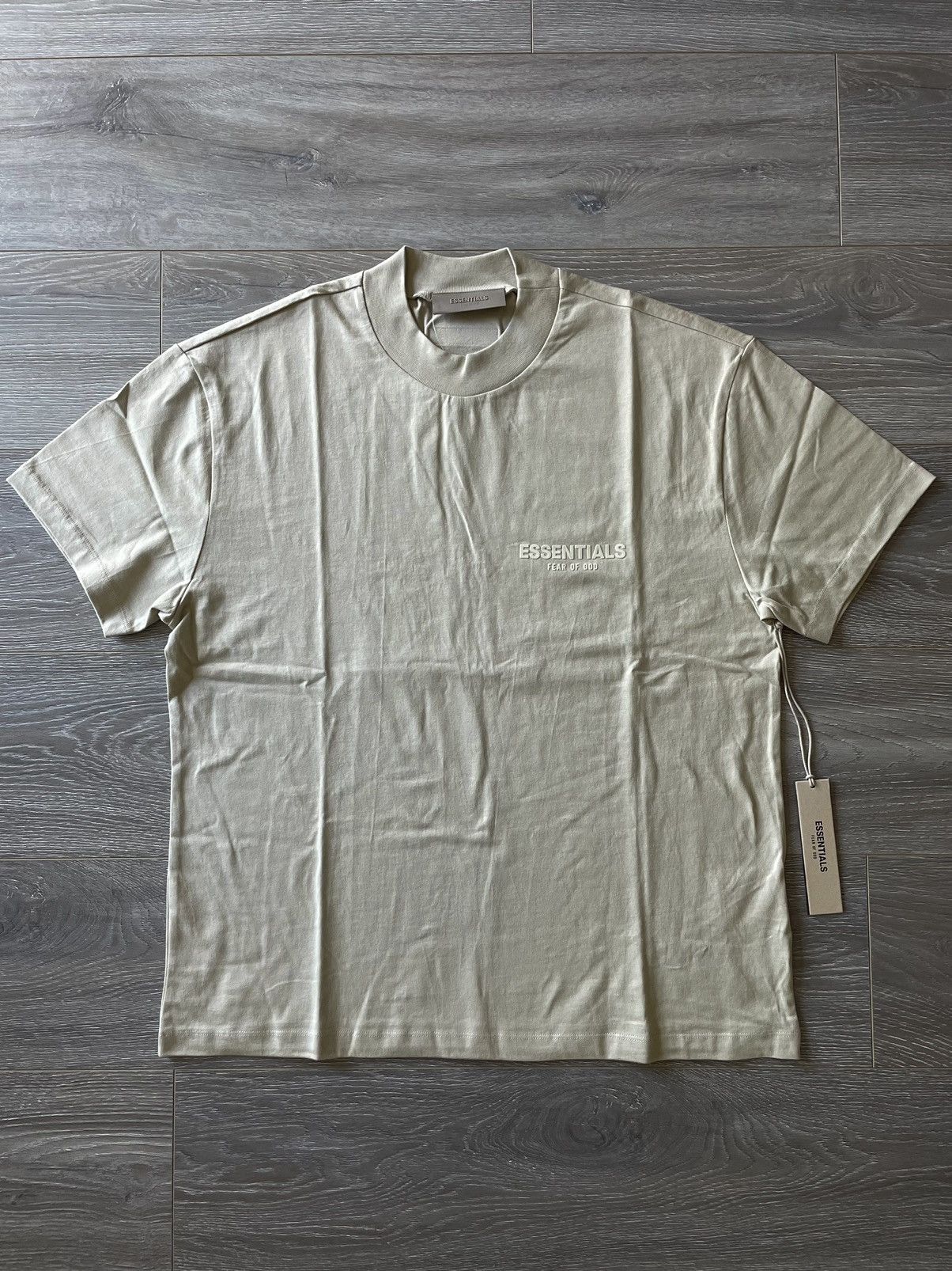 Essentials × FOG × Fear of God Fear of God Essentials Wheat T-Shirt Size US S / EU 44-46 / 1 - 1 Thumbnail