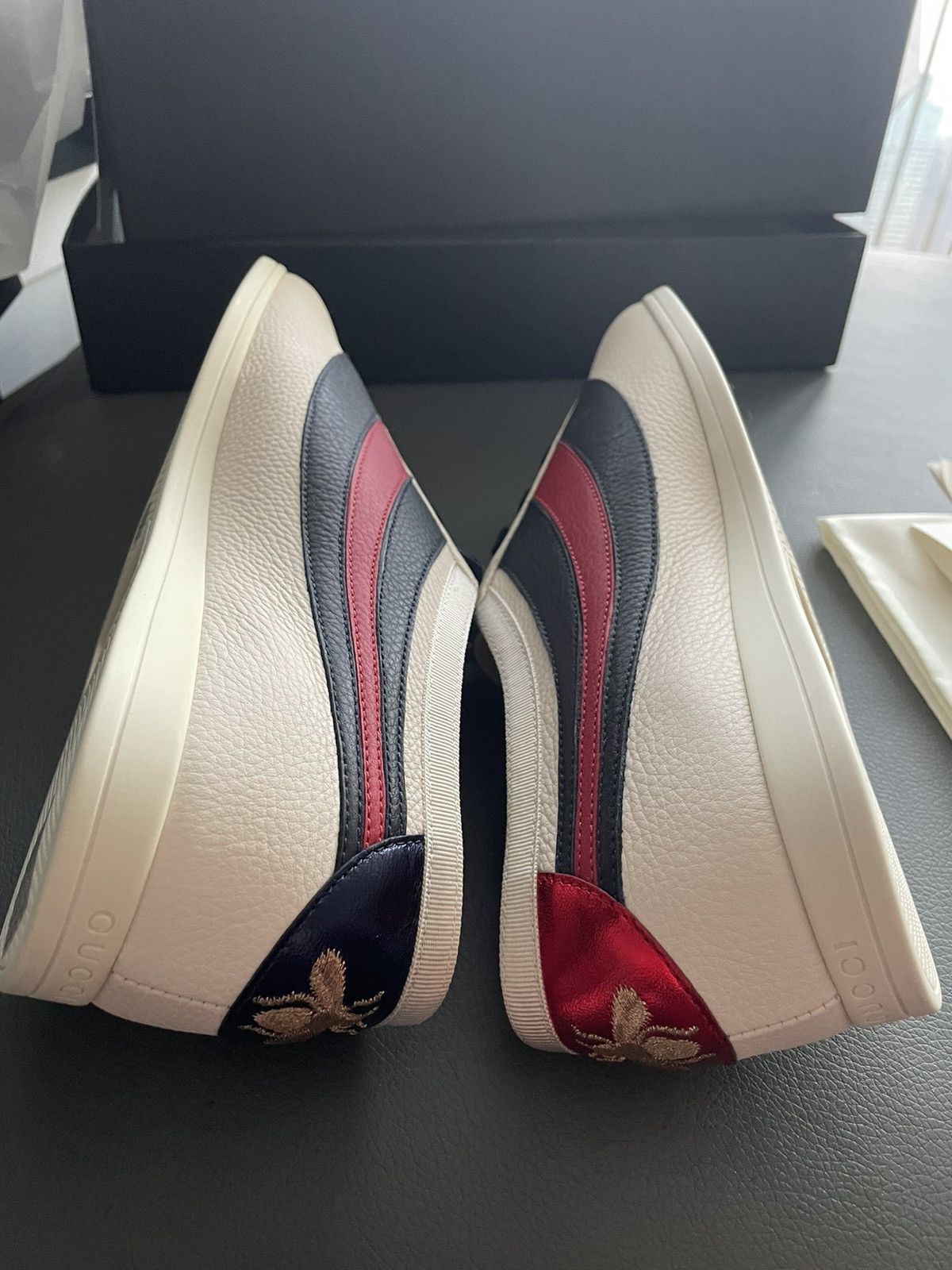 Gucci Limited Brand New Super Runway Iconic Leather Hebron Sneaker Size US 8 / EU 41 - 22 Thumbnail
