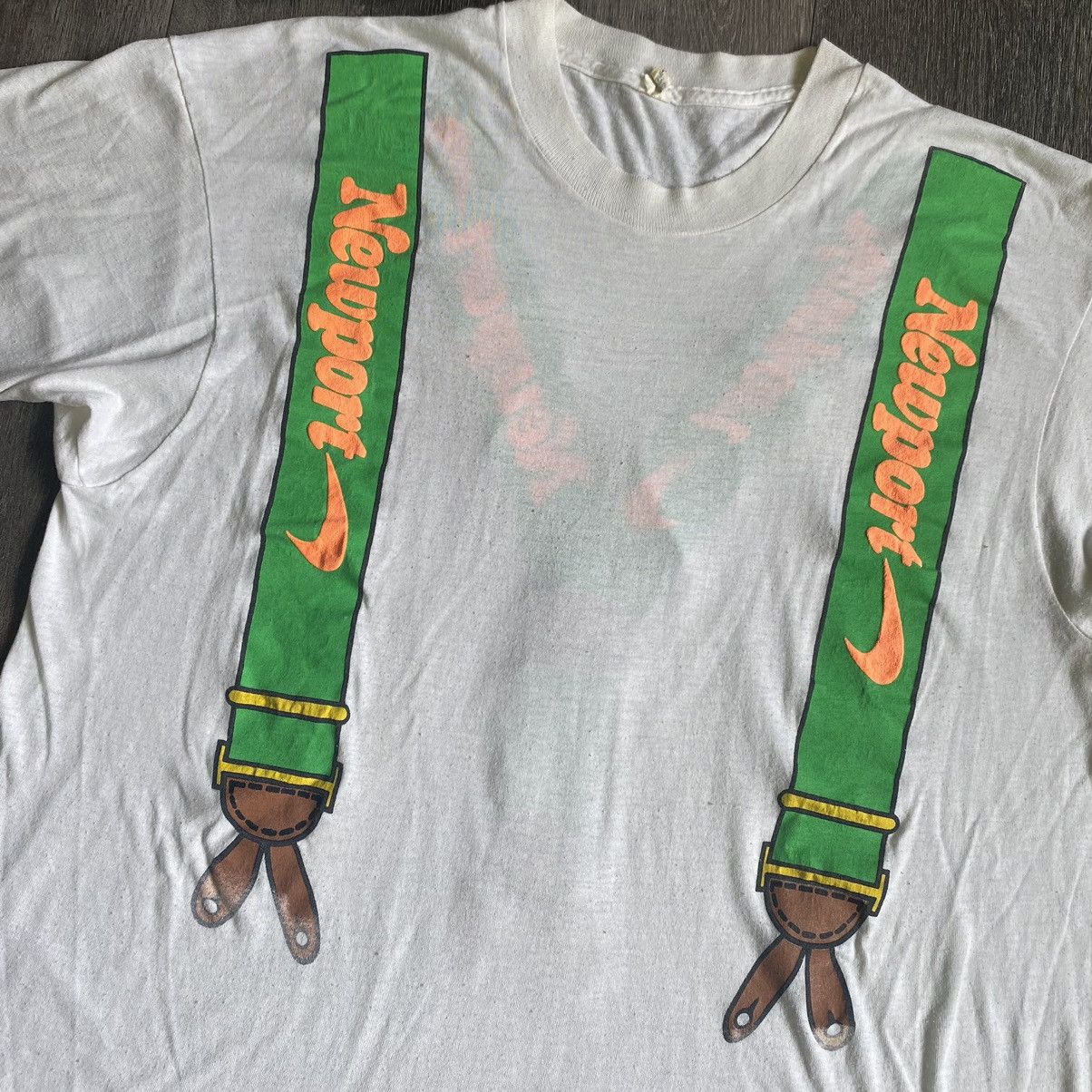 Vintage Vintage 1990 Newport Cigarettes Screen Stars Ssuspenders Tee Size US XL / EU 56 / 4 - 3 Thumbnail