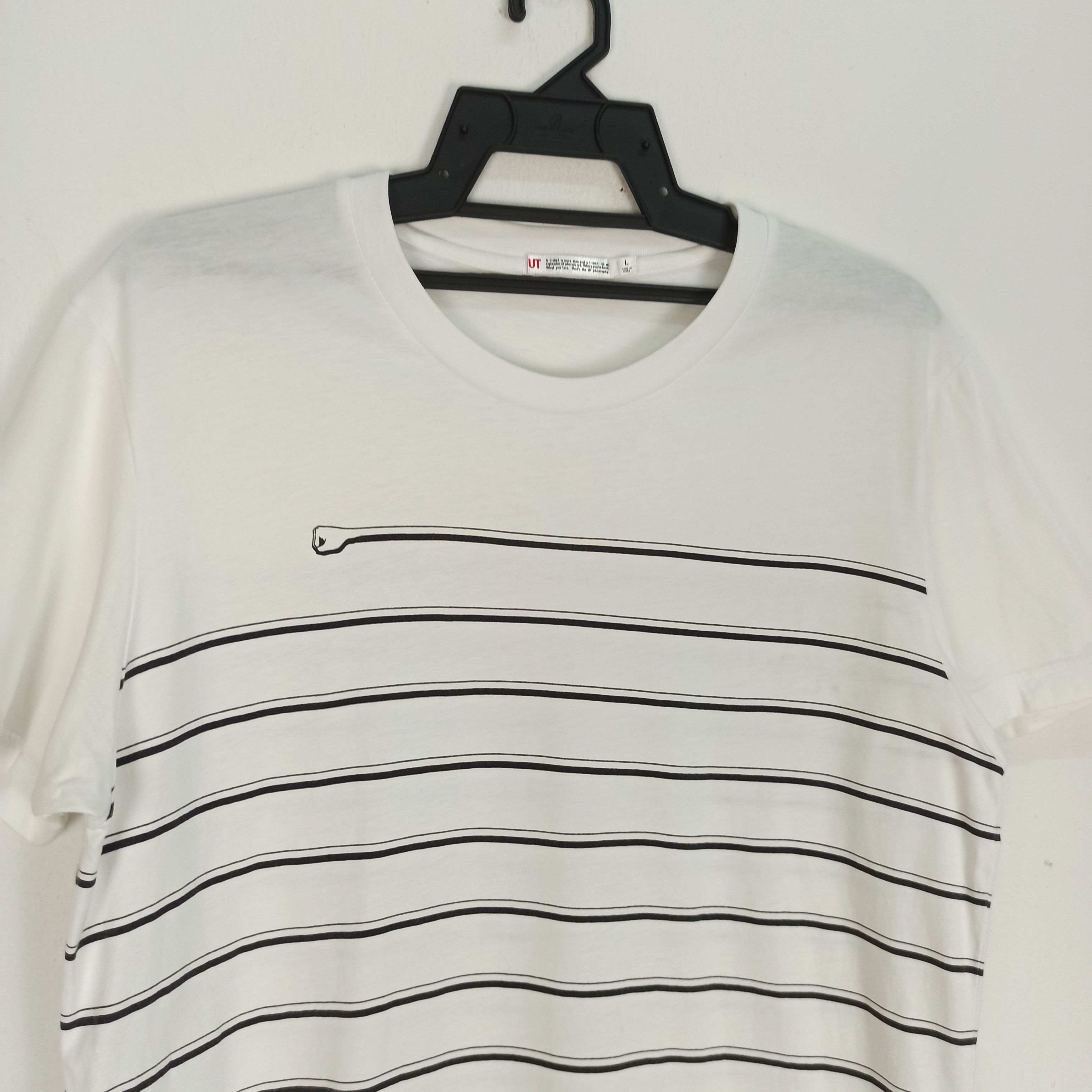 Anime × One Piece × Uniqlo Anime One Piece manga Tshirt Size US M / EU 48-50 / 2 - 3 Thumbnail