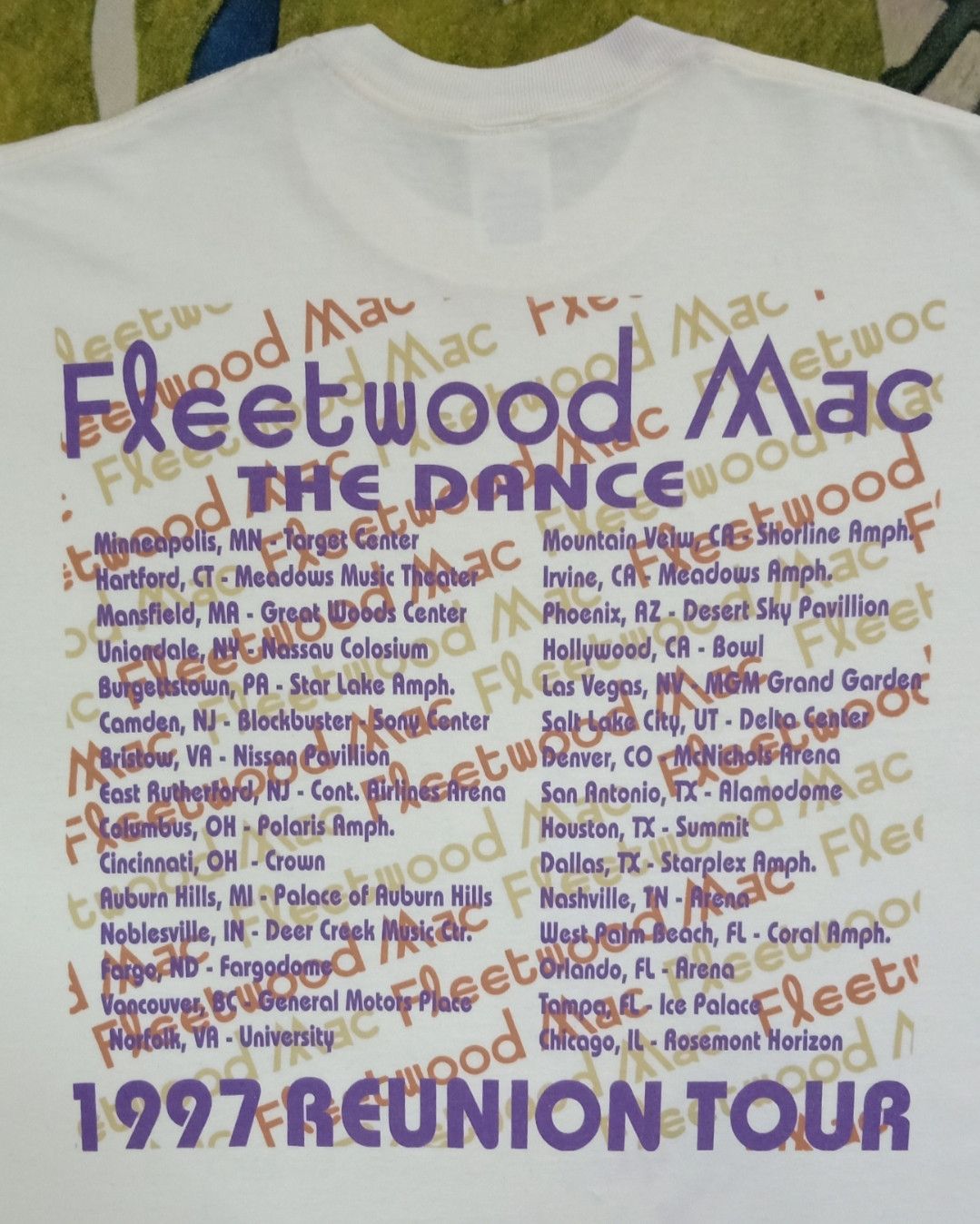 Band Tees Vintage Fleetwood Mac 1997 Reunion Tour T-shirt Size US L / EU 52-54 / 3 - 16 Thumbnail