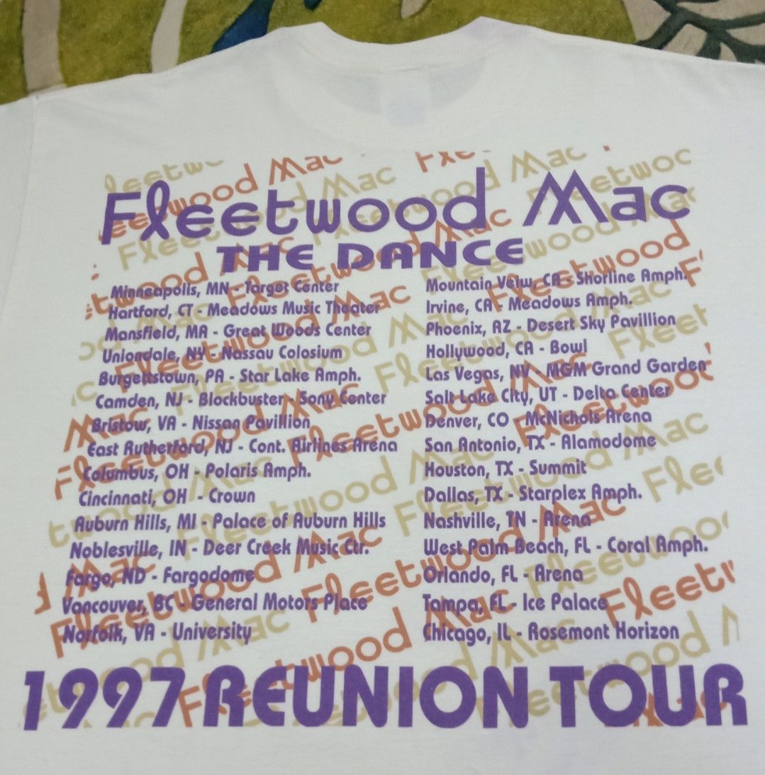 Band Tees Vintage Fleetwood Mac 1997 Reunion Tour T-shirt Size US L / EU 52-54 / 3 - 17 Thumbnail