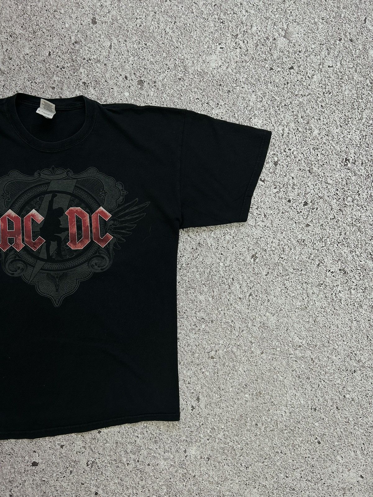 AC/DC × Band Tees Vintage AC/DC European Tour “Black Ice” 2009 2010 T-shirt Size US XL / EU 56 / 4 - 3 Thumbnail