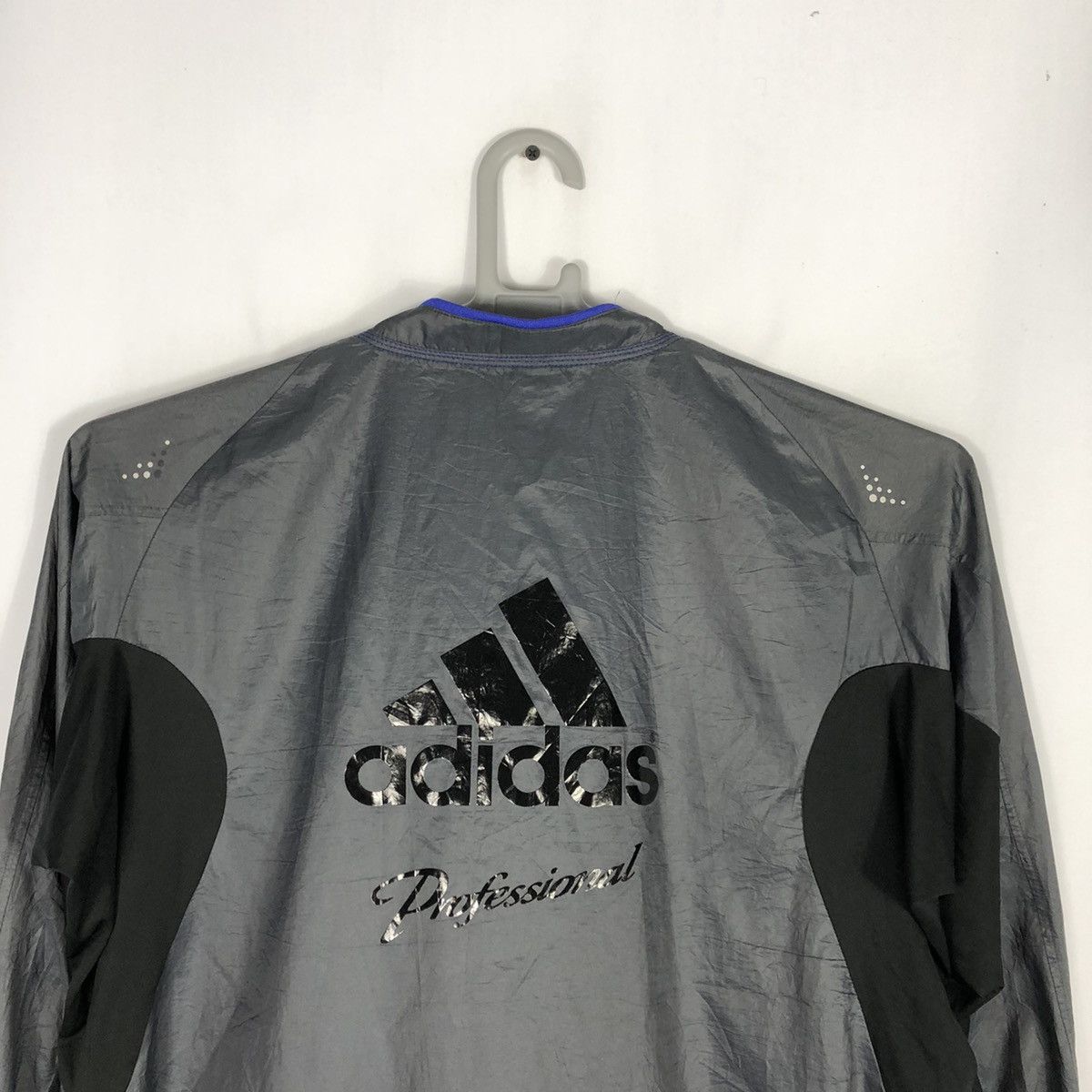 Adidas × Vintage Adidas Half Zipper Training Coach Windbreaker Jersey Size US L / EU 52-54 / 3 - 2 Thumbnail