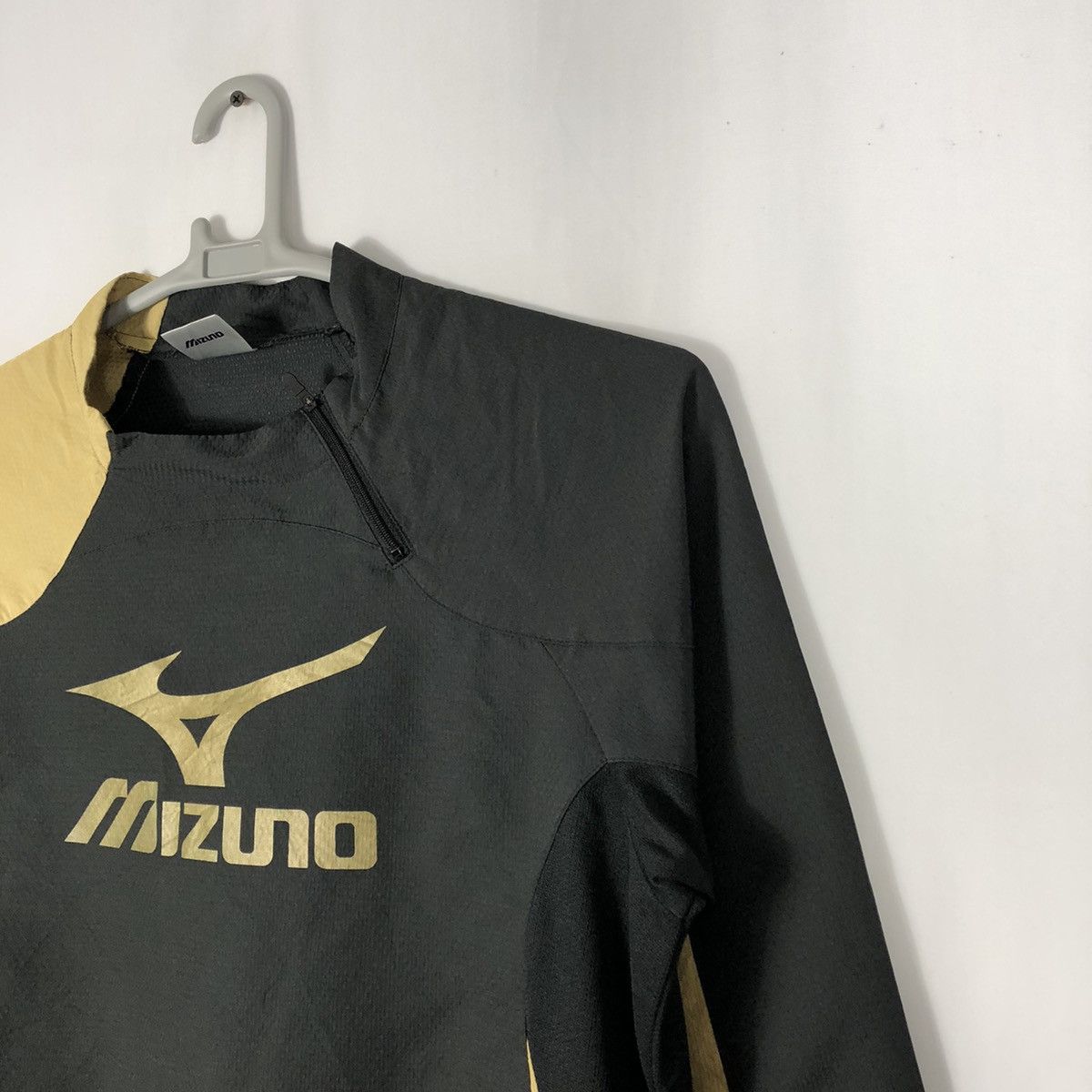 Mizuno × Vintage Vintage Mizuno Big Logo Outdoor Training Jersey Size US M / EU 48-50 / 2 - 6 Thumbnail