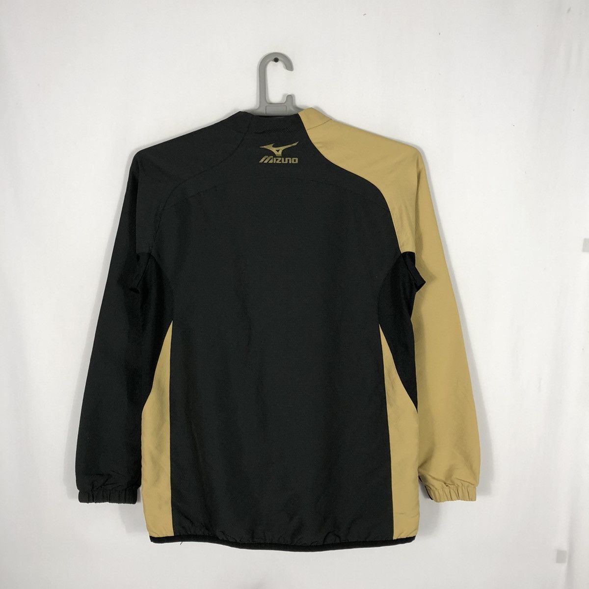 Mizuno × Vintage Vintage Mizuno Big Logo Outdoor Training Jersey Size US M / EU 48-50 / 2 - 5 Thumbnail