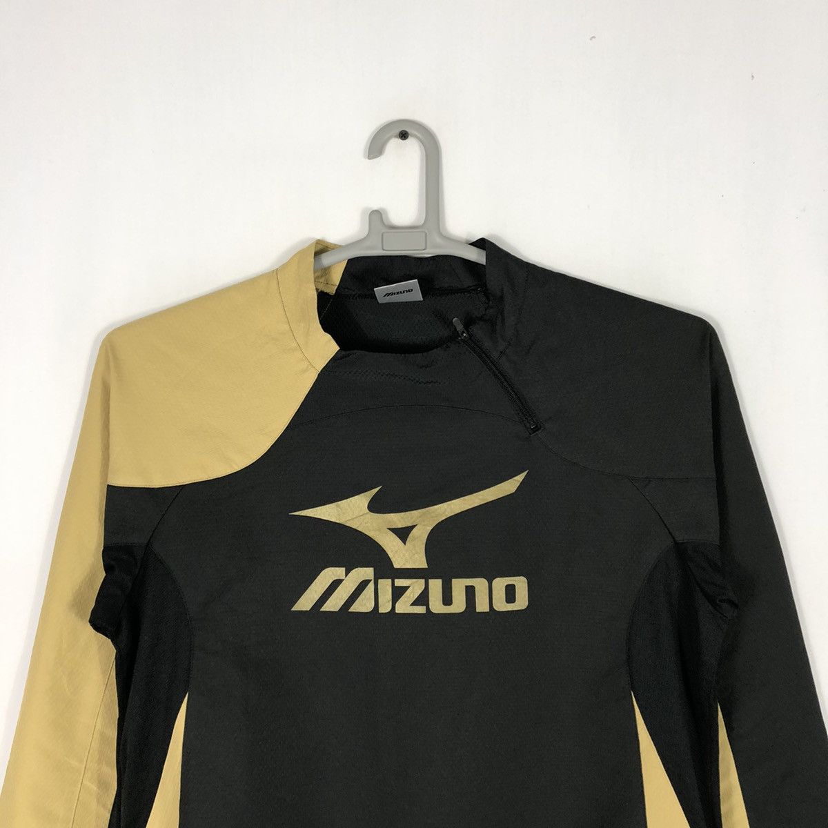 Mizuno × Vintage Vintage Mizuno Big Logo Outdoor Training Jersey Size US M / EU 48-50 / 2 - 2 Thumbnail