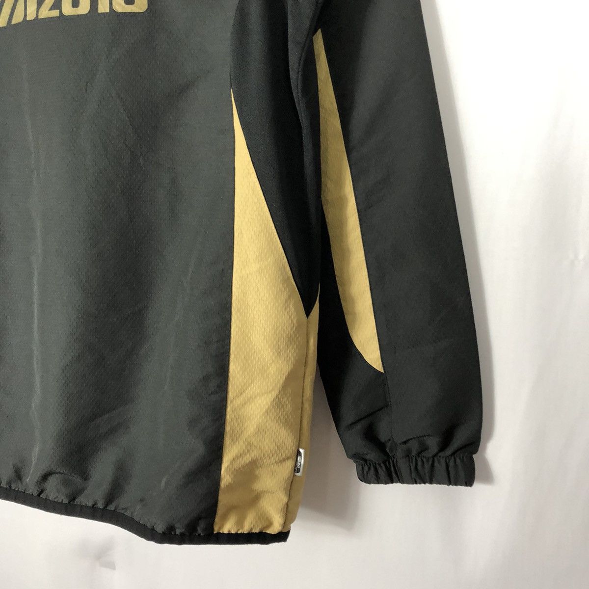 Mizuno × Vintage Vintage Mizuno Big Logo Outdoor Training Jersey Size US M / EU 48-50 / 2 - 7 Thumbnail
